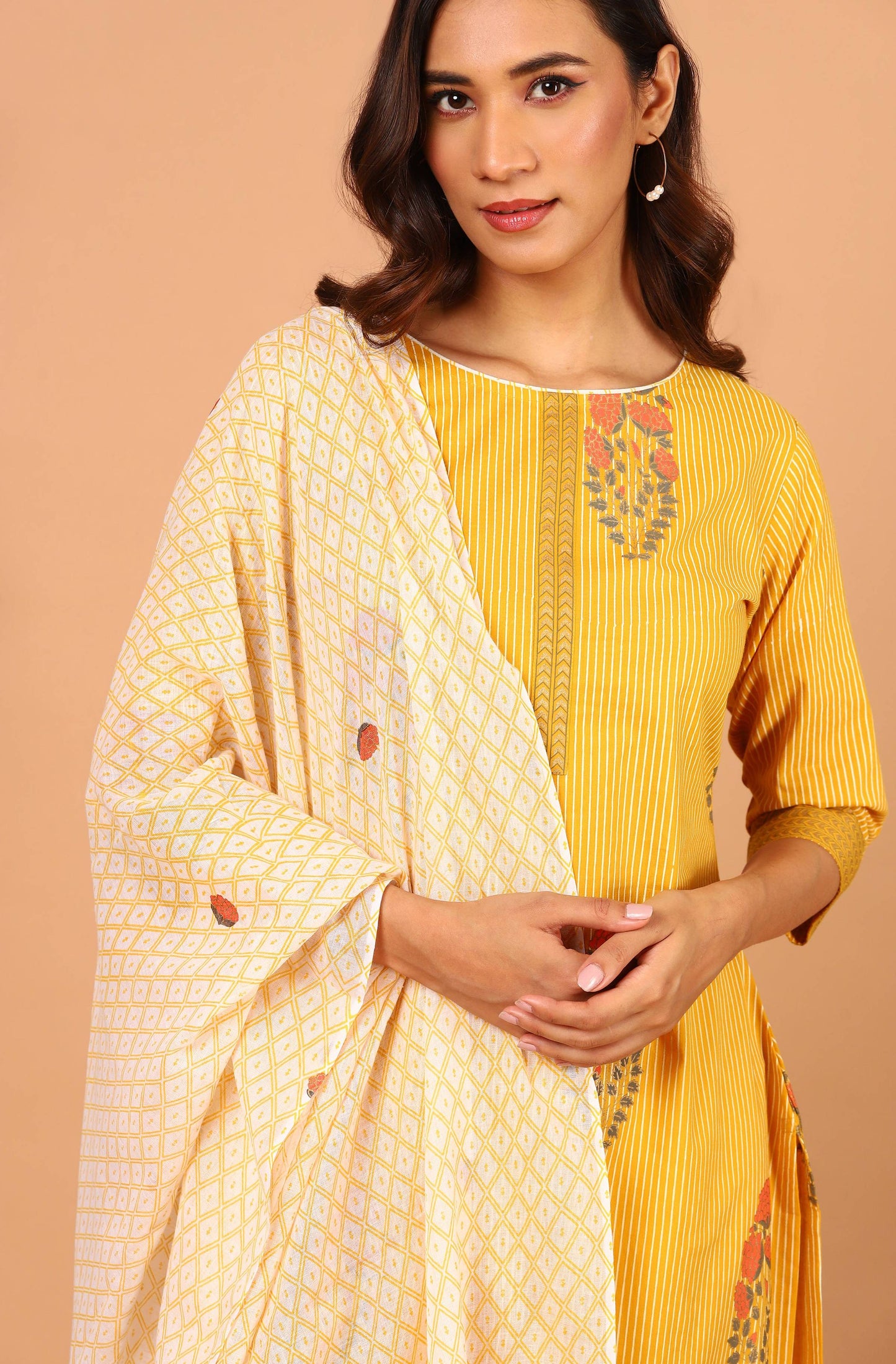 Janasya Women's Yellow Cotton Striped Kurta With Palazzo And Dupatta | Swadesiicart