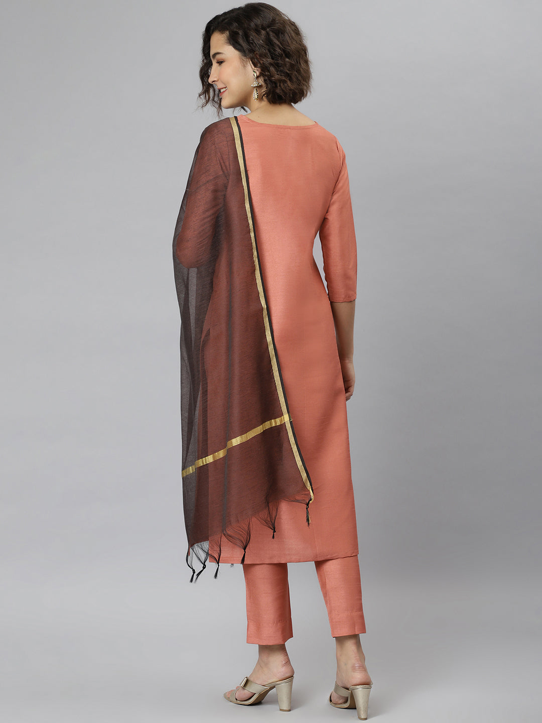 Janasya Women's Peach Poly Silk Solid Straight Casual Kurta Set | Swadesiicart