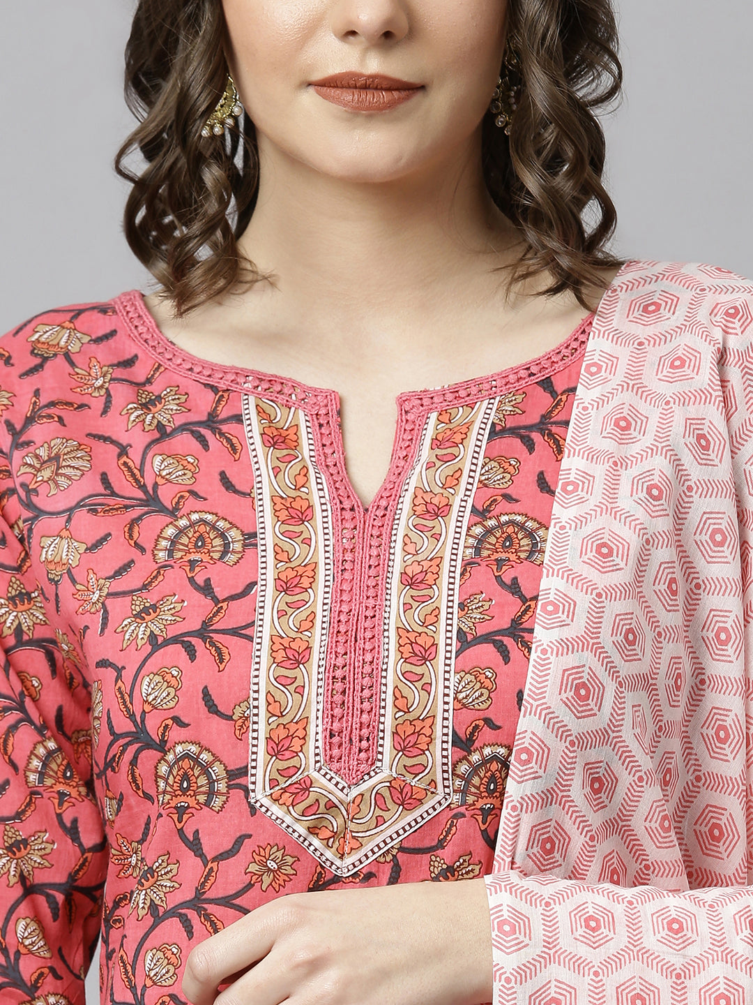 Janasya Women's Pink Cotton Floral Print Kurta With Pant And Dupatta | Swadesiicart