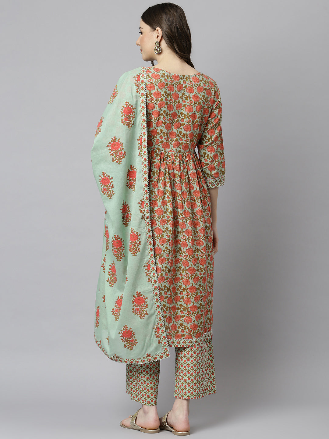 Janasya Women's Light Green Cotton Floral Print Kurta With Palazzo And Dupatta | Swadesiicart