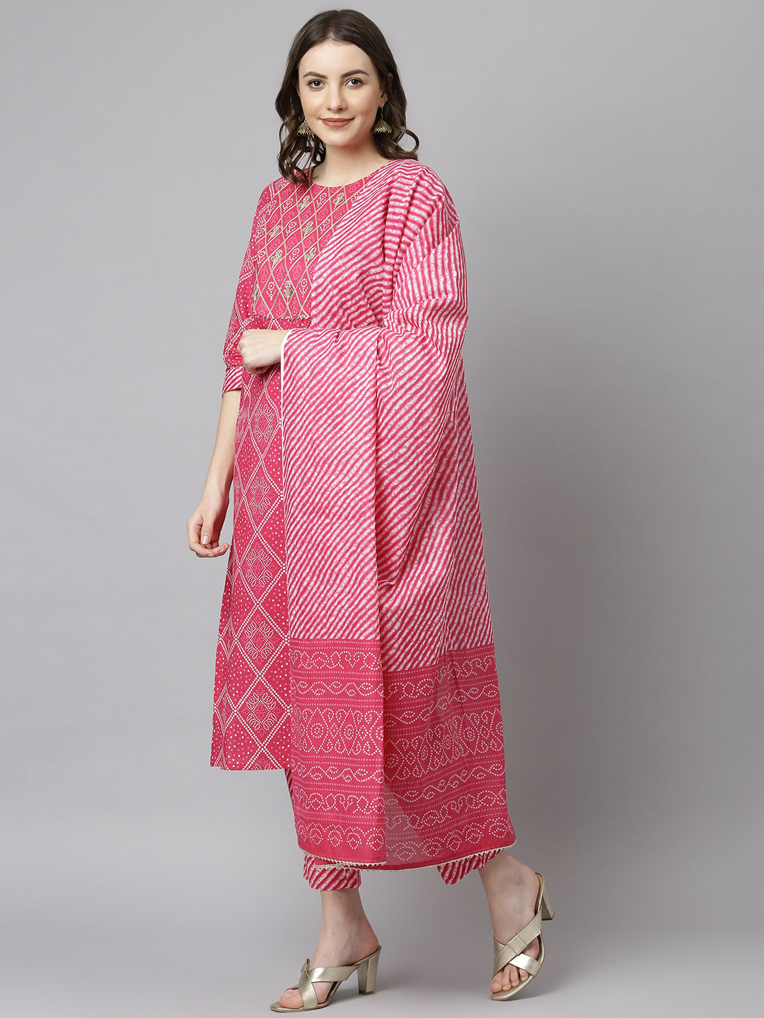 Janasya Women's Pink Cotton Bandhani Kurta With Pant And Dupatta | Swadesiicart