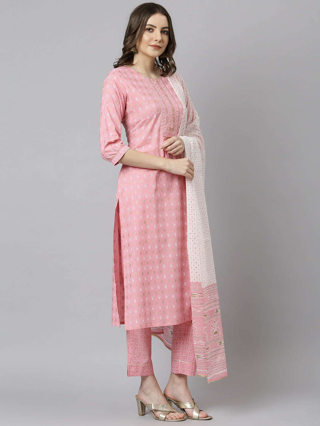 Janasya Women's Light Pink Cotton Gold Print Kurta With Pant And Dupatta | Swadesiicart