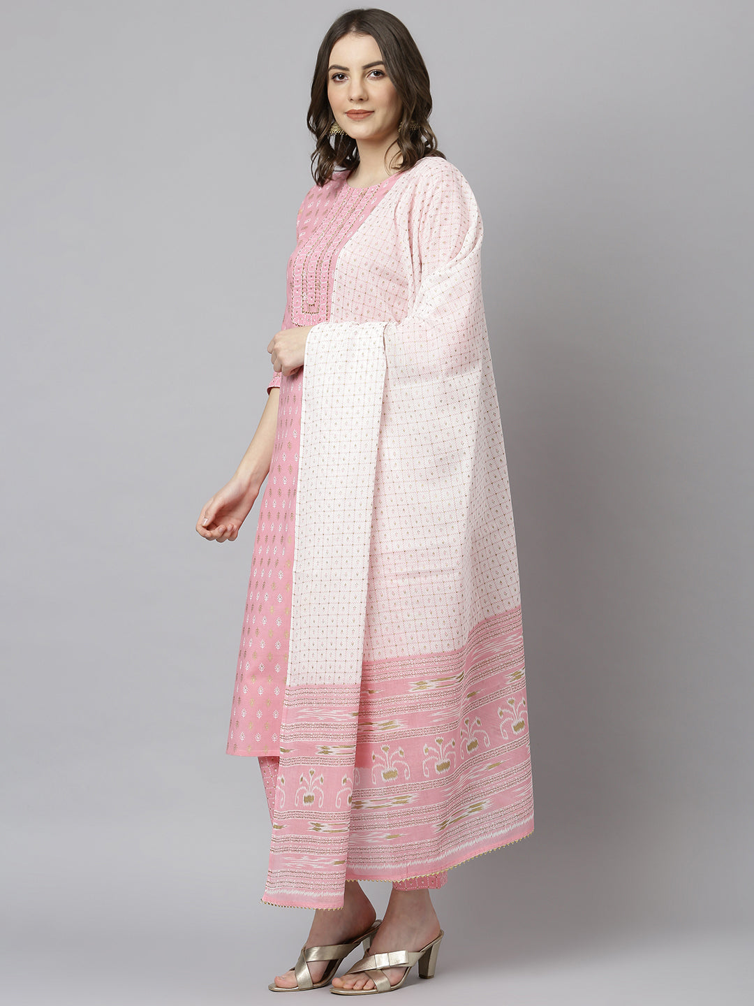 Janasya Women's Light Pink Cotton Gold Print Kurta With Pant And Dupatta | Swadesiicart