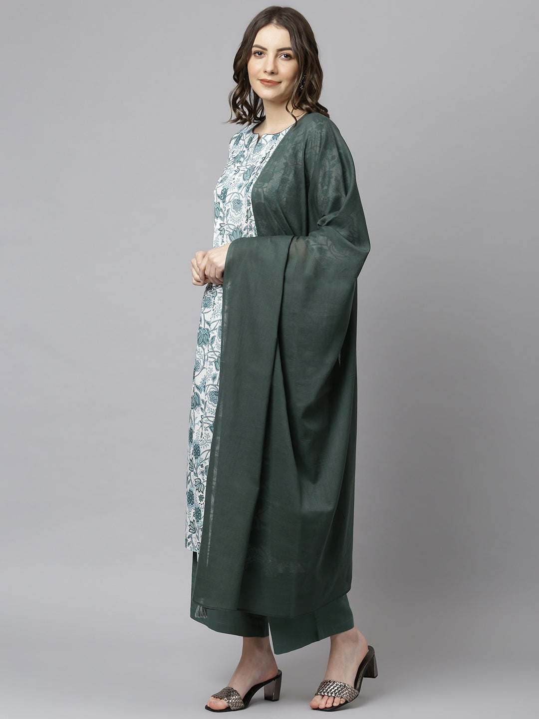 Janasya Women's White Cotton Floral Print Kurta With Palazzo And Dupatta | Swadesiicart