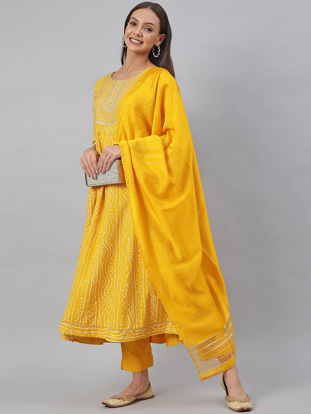 Janasya Women's Yellow Cotton Bandhej Kurta With Pant And Dupatta | Swadesiicart