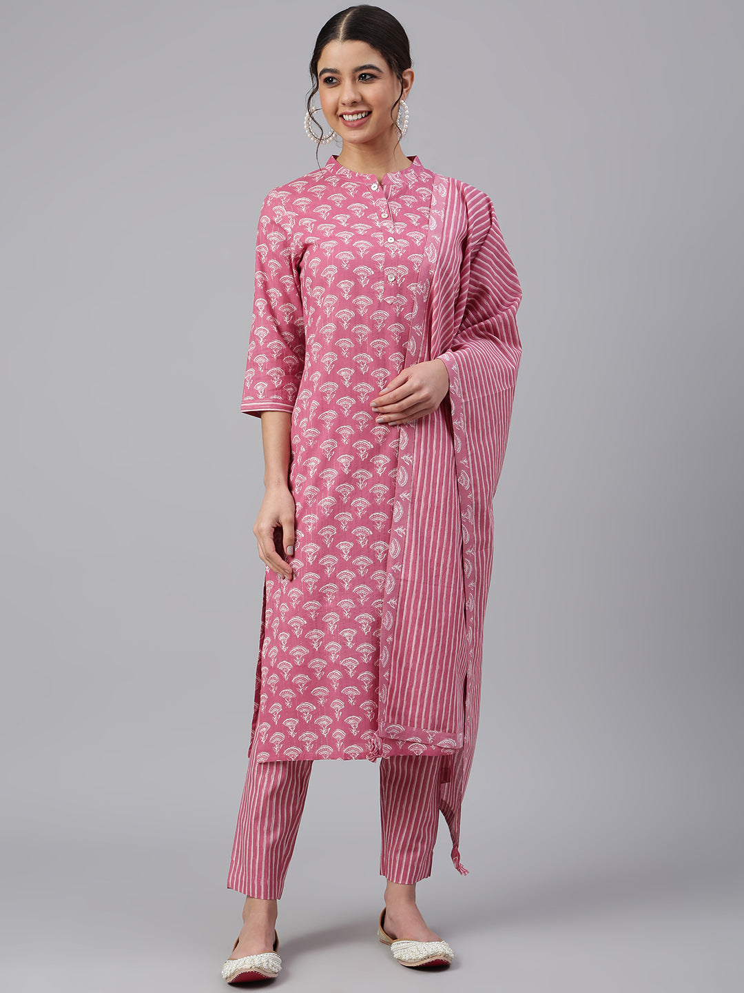 Janasya Women's Mauve Cotton Floral Print Kurta With Pant And Dupatta | Swadesiicart