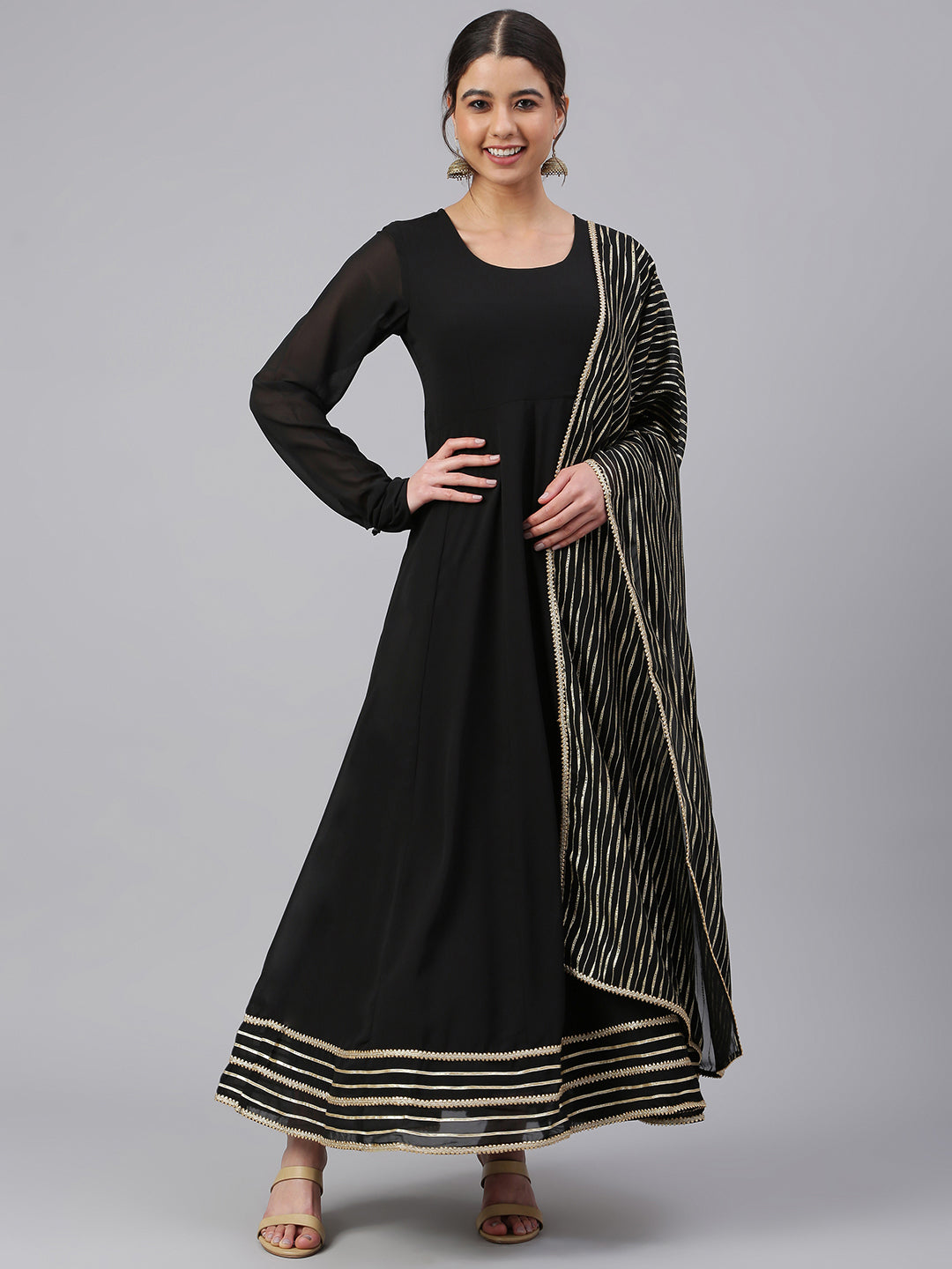 Janasya Women's Black Georgette Solid Kurta With Dupatta | Swadesiicart