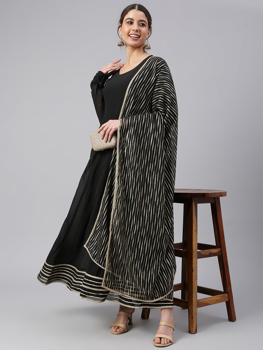 Janasya Women's Black Georgette Solid Kurta With Dupatta | Swadesiicart