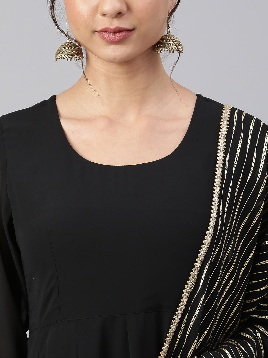 Janasya Women's Black Georgette Solid Kurta With Dupatta | Swadesiicart