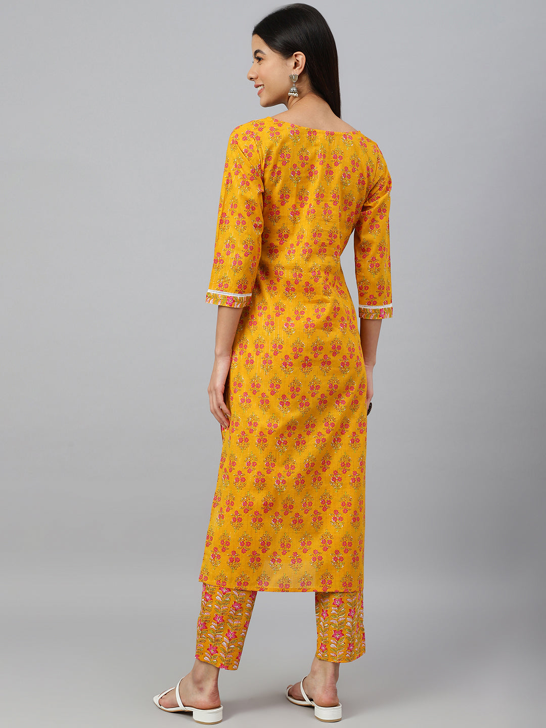 Janasya Women's Mustard Cotton Floral Print Kurta With Pant | Swadesiicart