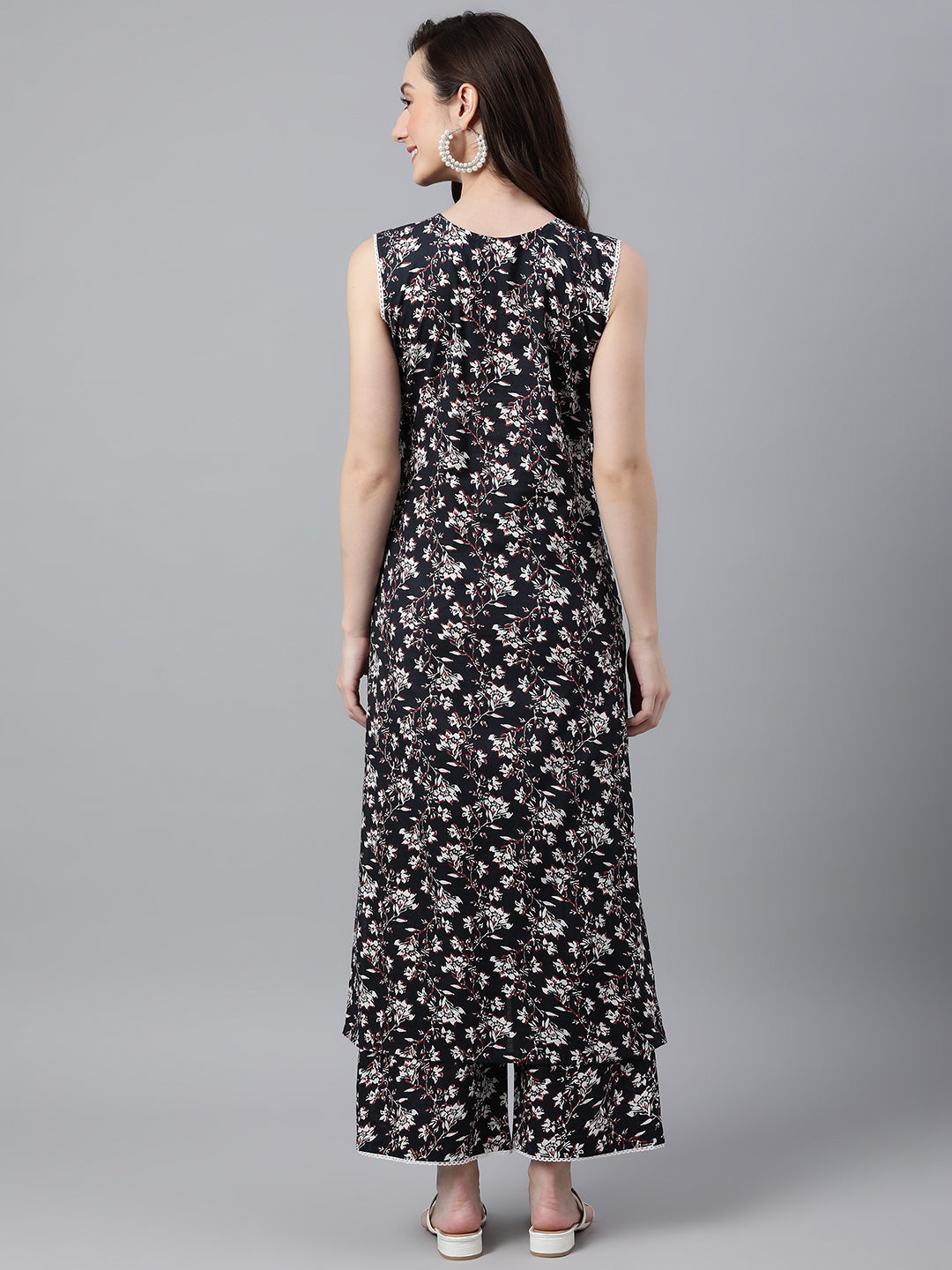 Indian Clothing Janasya Women's Black Cotton Floral Printed Straight Casual Kurta Set - Swadesiicart
