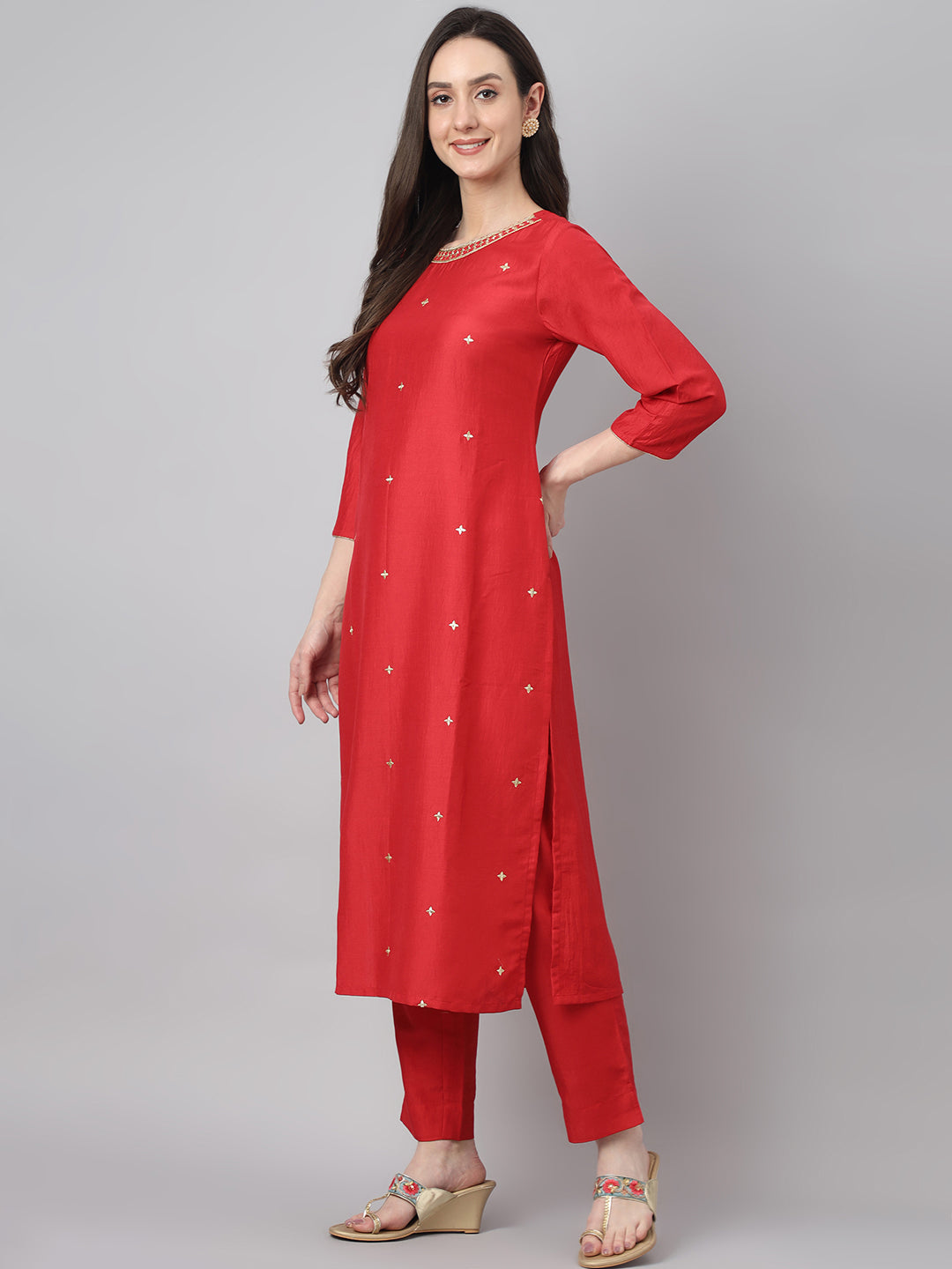 Janasya Women's Red Chinon Solid Straight Festive Kurta Set | Swadesiicart