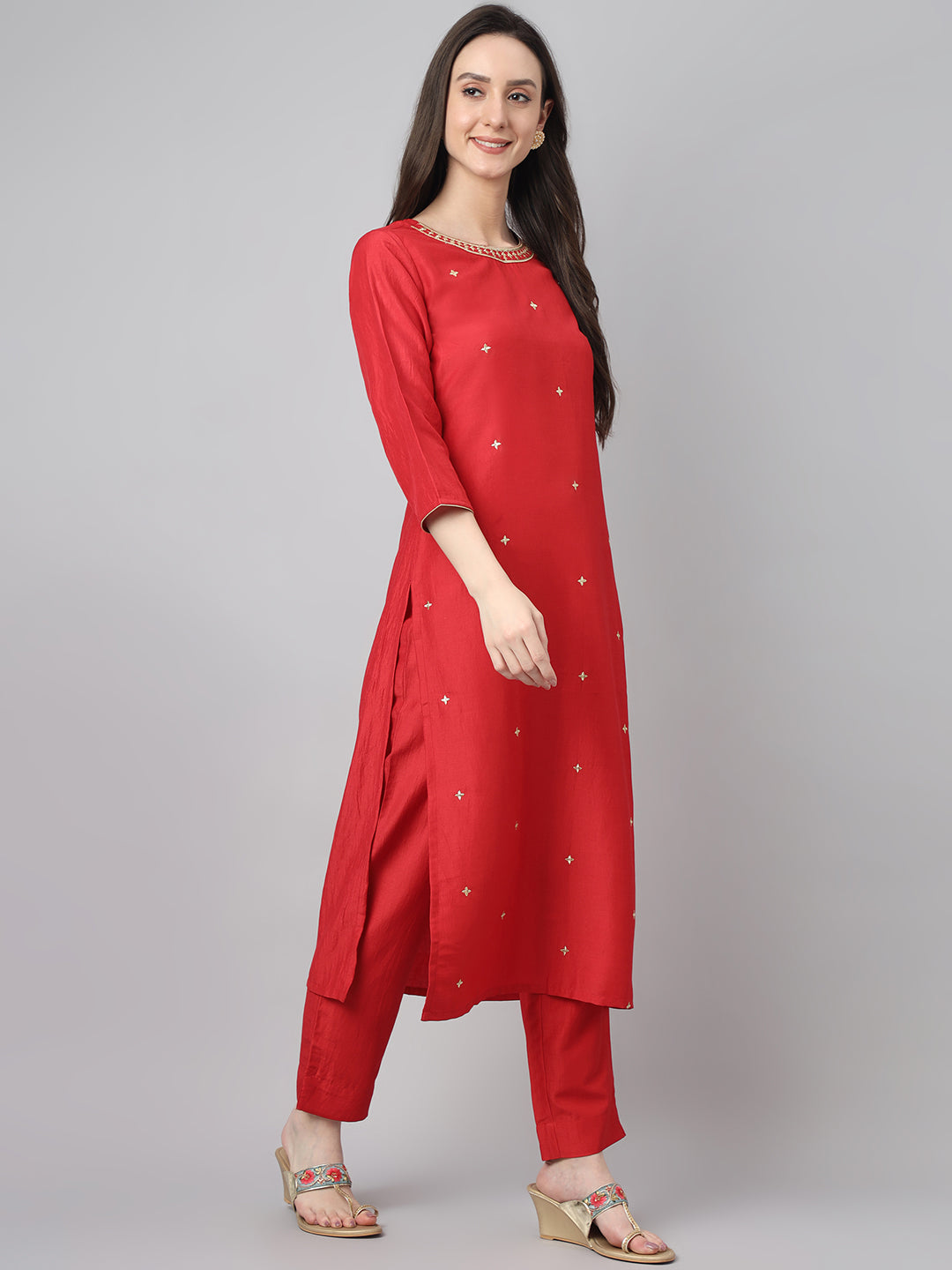Janasya Women's Red Chinon Solid Straight Festive Kurta Set | Swadesiicart