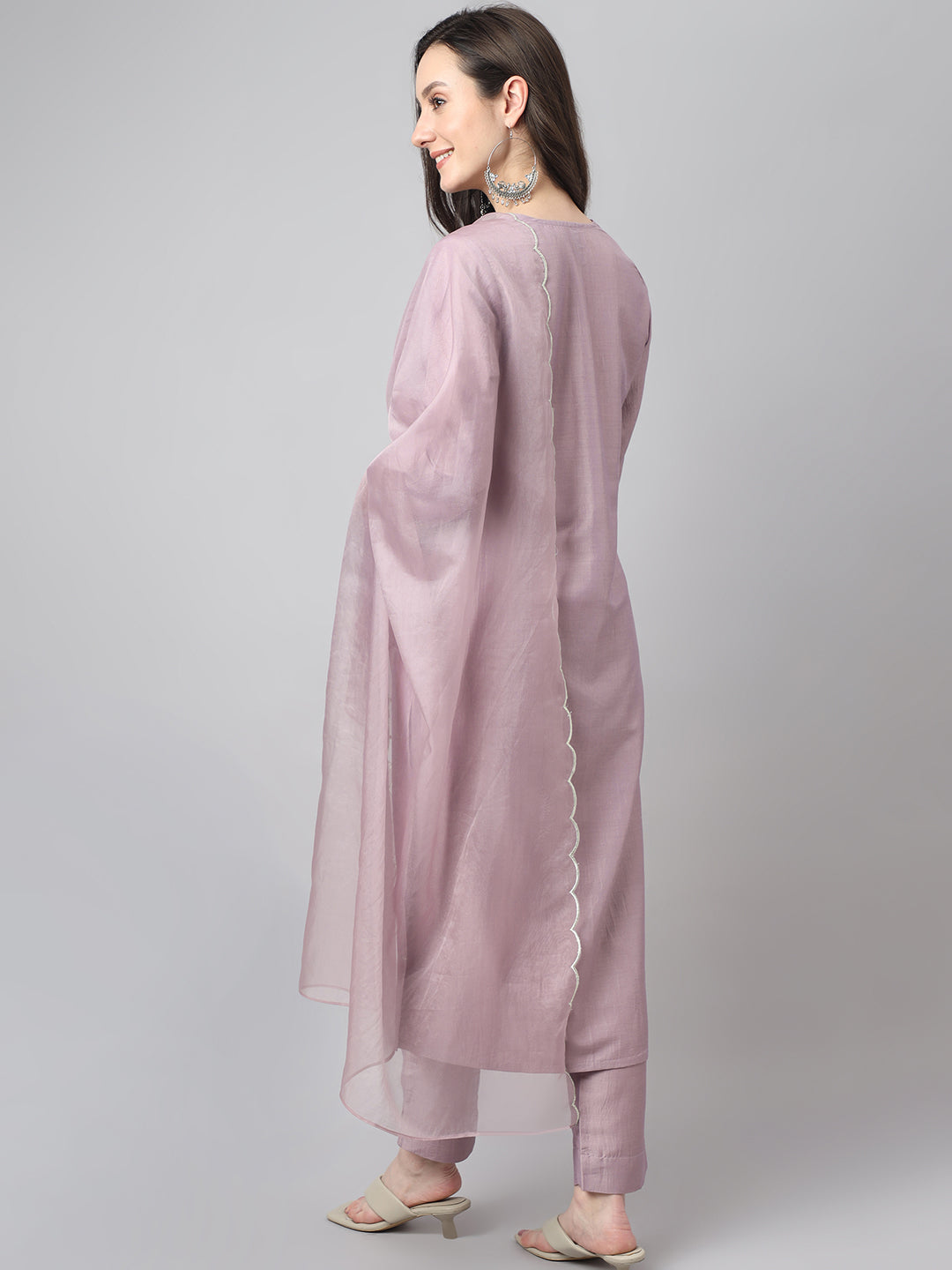 Janasya Women's Lavender Chinon Solid Straight Festive Kurta Set | Swadesiicart