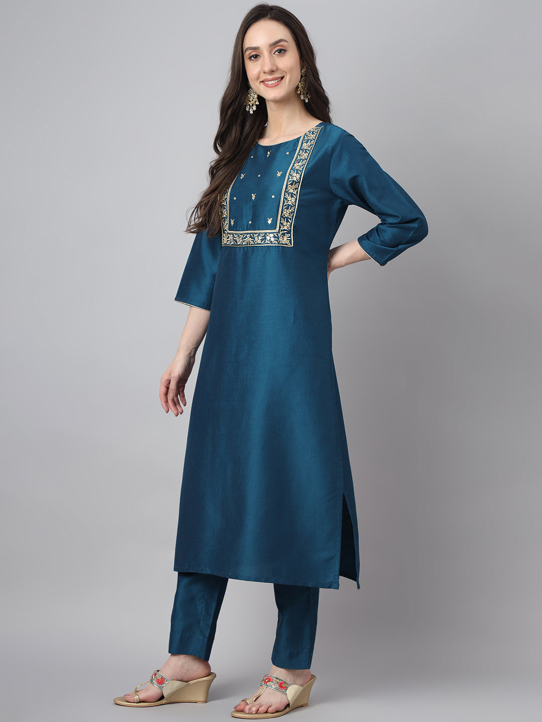 Janasya Women's Teal Chinon Solid Straight Festive Kurta Set | Swadesiicart