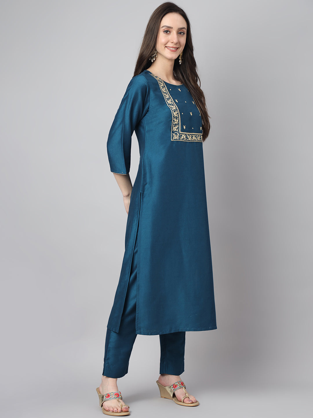 Janasya Women's Teal Chinon Solid Straight Festive Kurta Set | Swadesiicart