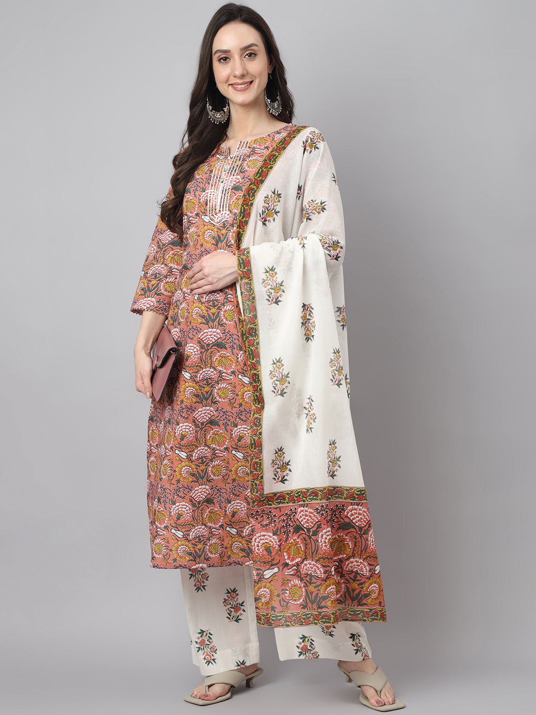 Janasya Women's Pink Cotton Floral Printed Straight Festive Kurta Set | Swadesiicart