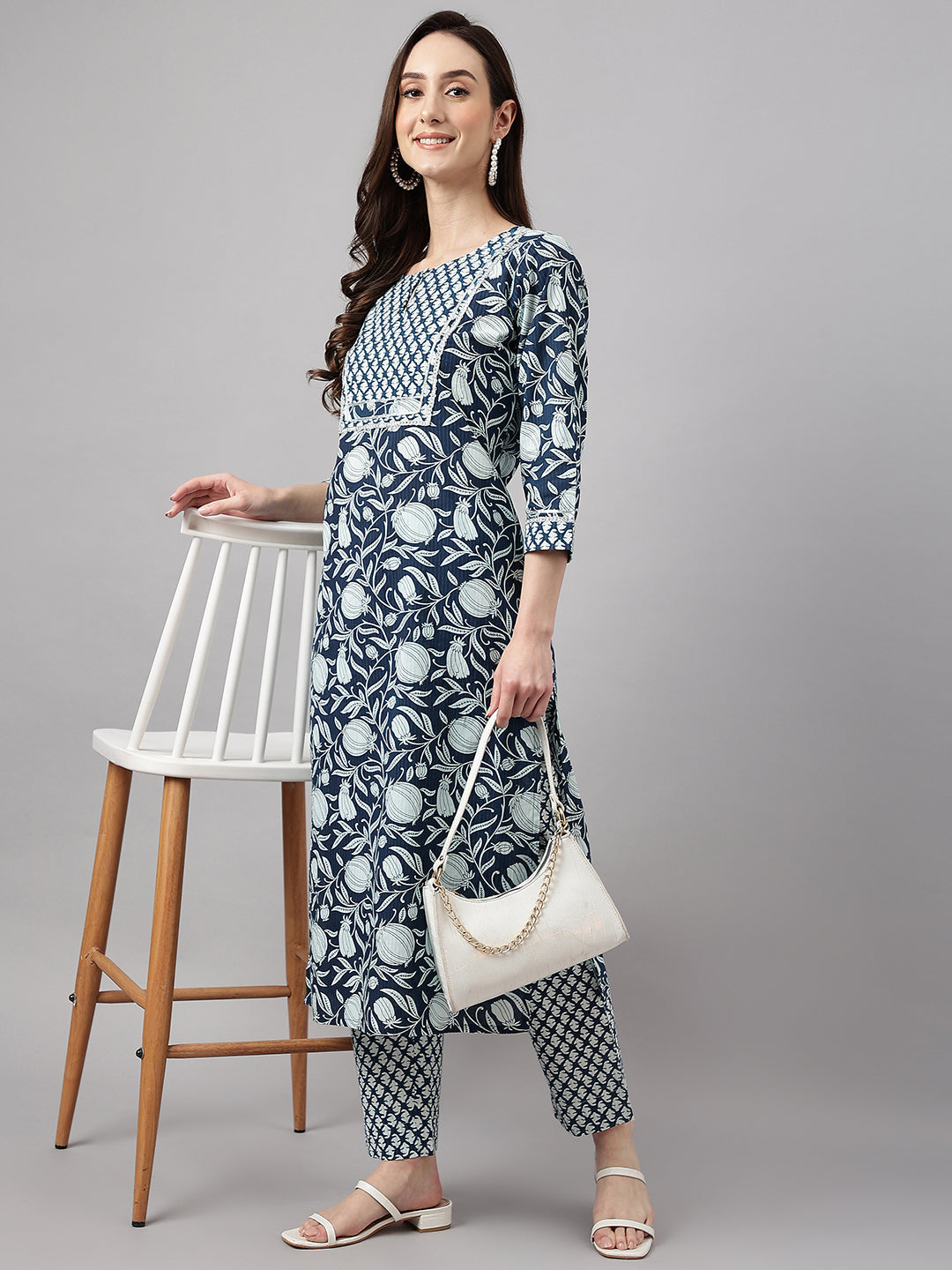 Janasya Women's Navy Blue Cotton Botanical Printed Straight Casual Kurta Set | Swadesiicart