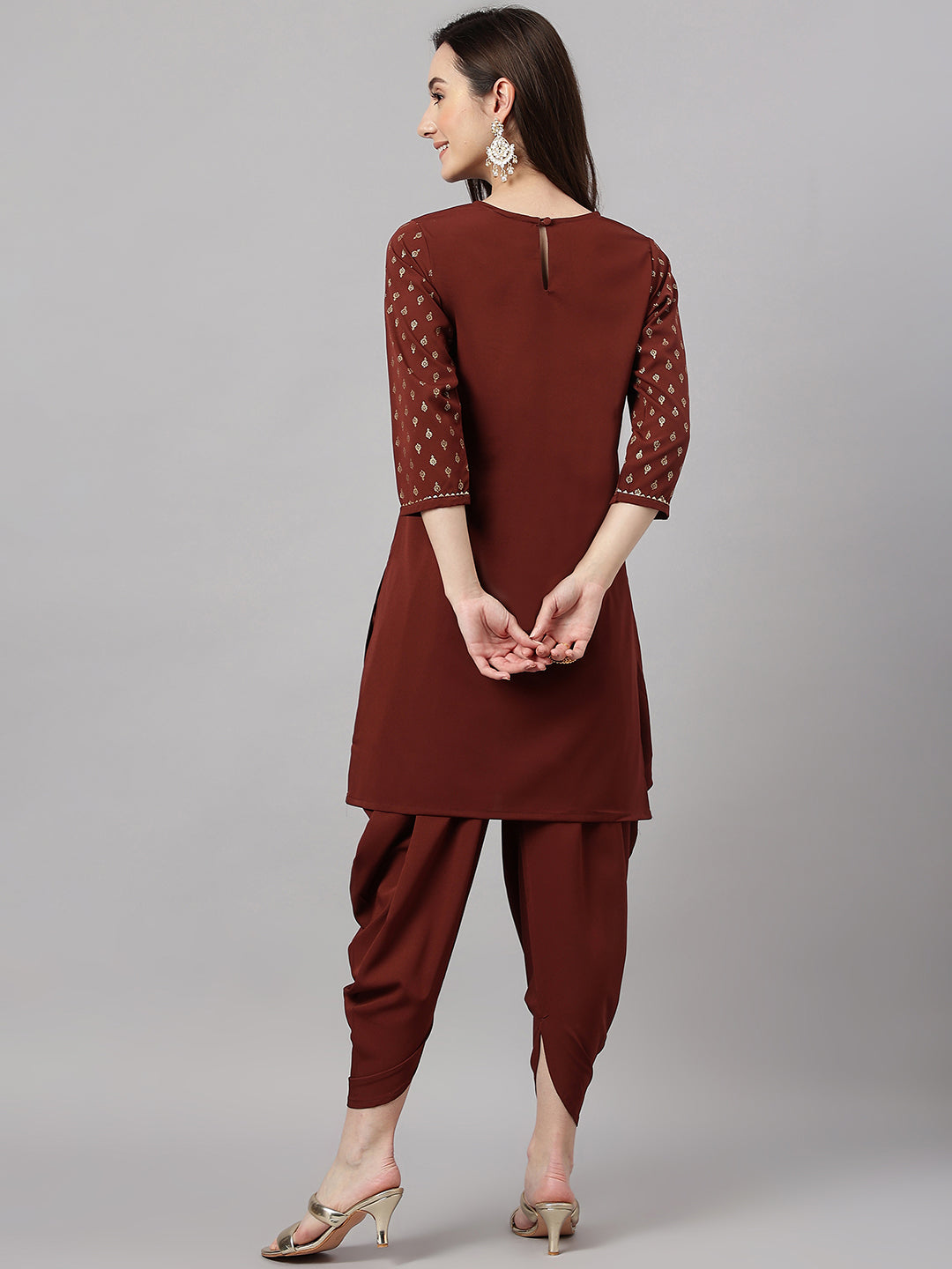 Janasya Women's Brown Crepe Foil Printed Straight Festive Kurta Set | Swadesiicart