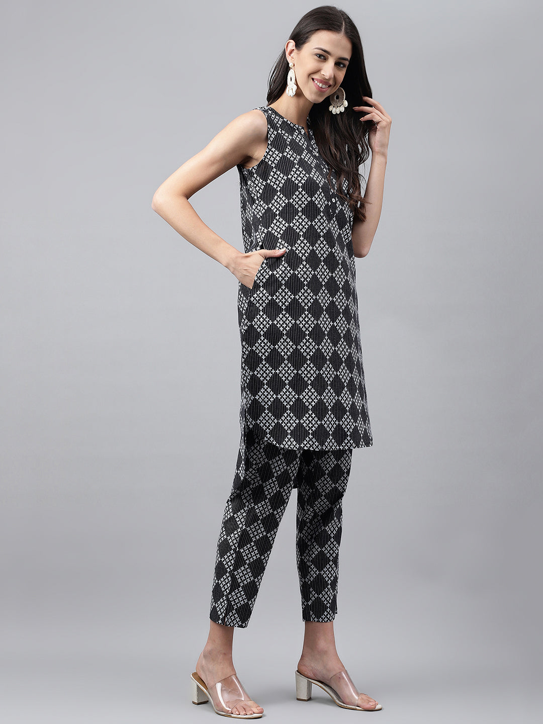 Janasya Women's Black Cotton Ethnic Motifs High Low Casual Kurta Set | Swadesiicart