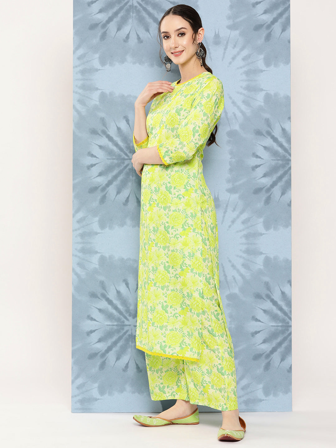 Janasya Women's Lemon Green Crepe Digital Printed Straight Casual Kurta Set | Swadesiicart