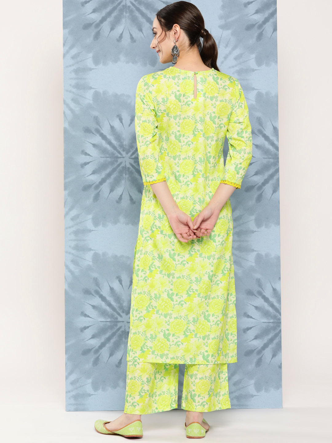 Janasya Women's Lemon Green Crepe Digital Printed Straight Casual Kurta Set | Swadesiicart