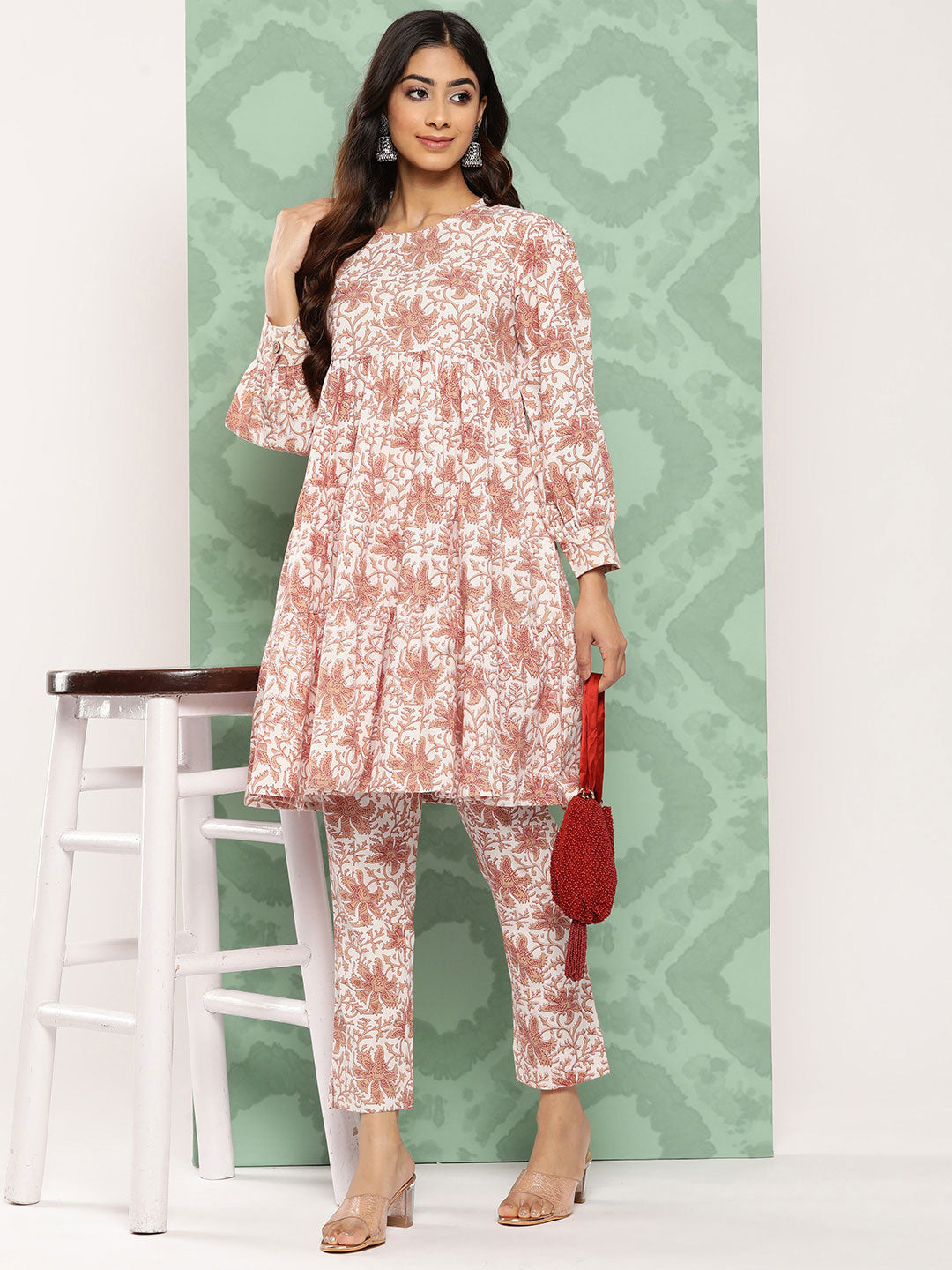 Janasya Women's White Cotton Botanical Printed Tiered Casual Kurta Set | Swadesiicart