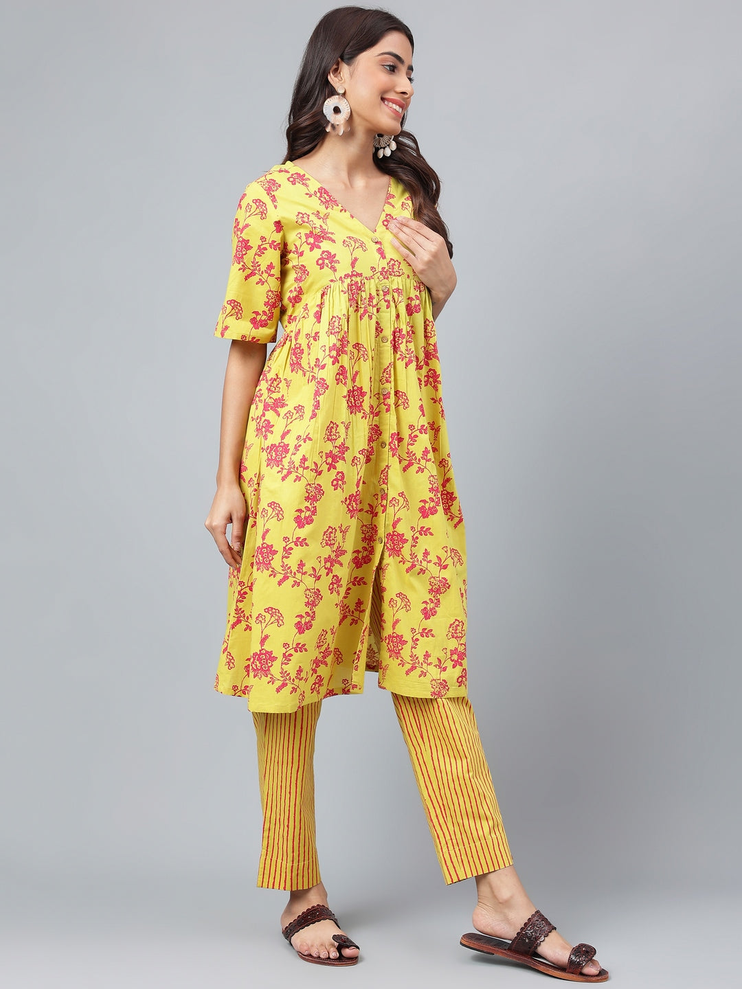 Janasya Women's Yellow Cotton Floral Printed Gathered Casual Kurta Set - Swadesiicart