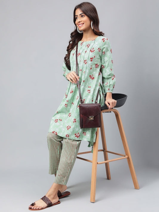 Janasya Women's Green Cotton Floral Printed Handkerchief Casual Kurta Set | Swadesiicart