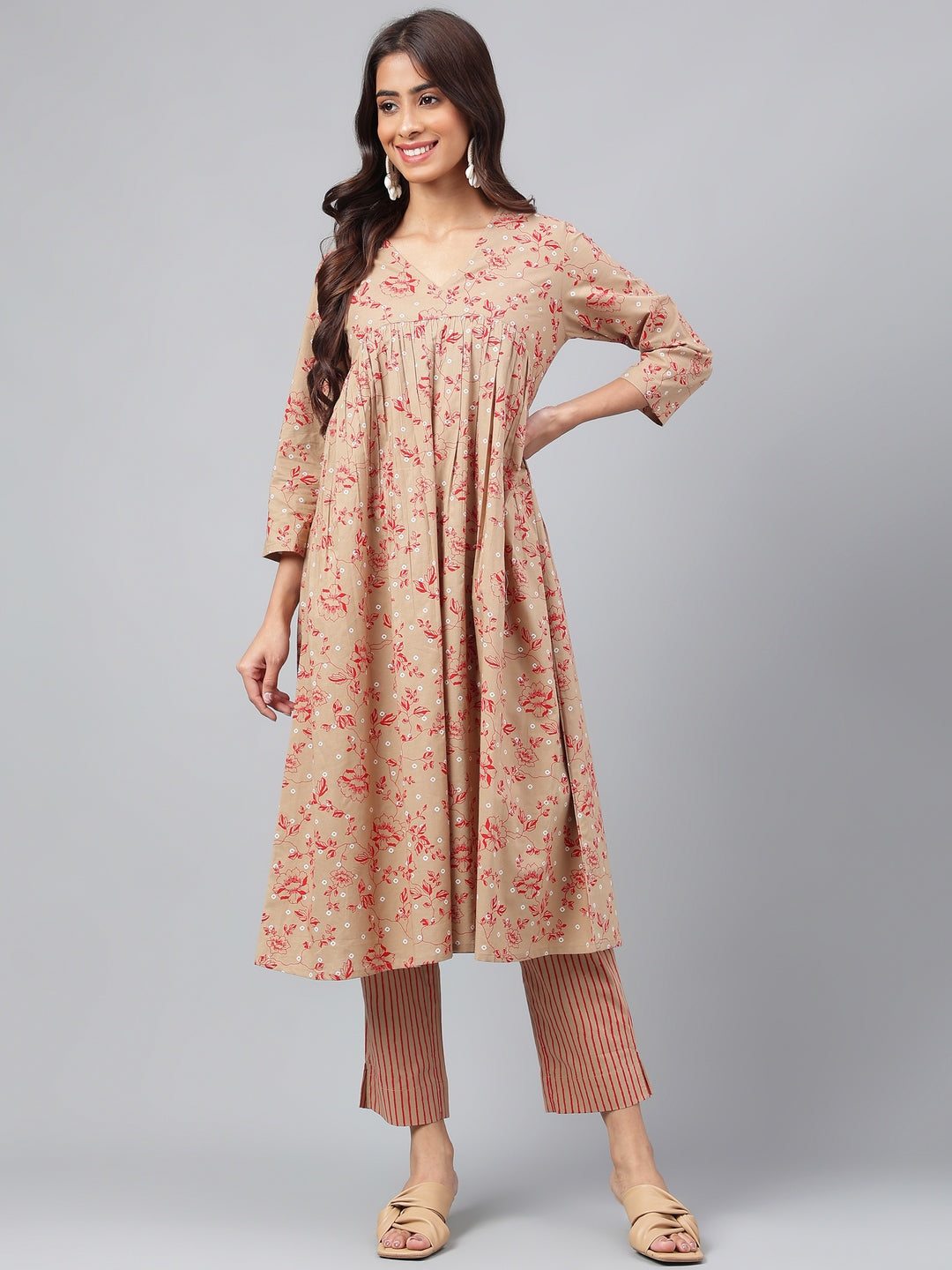 Janasya Women's Brown Cotton Floral Printed Gathered Casual Kurta Set | Swadesiicart