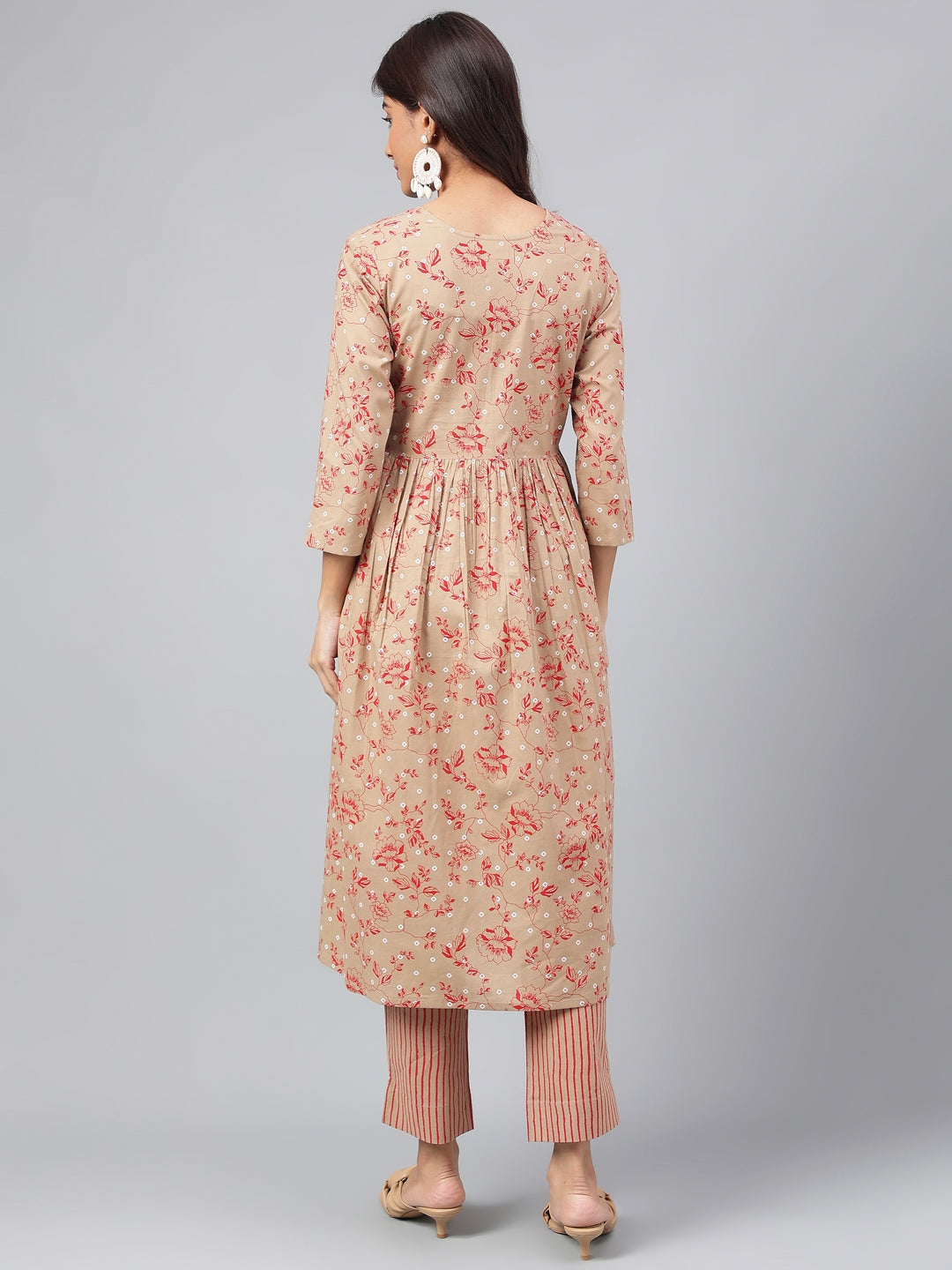 Janasya Women's Brown Cotton Floral Printed Gathered Casual Kurta Set | Swadesiicart