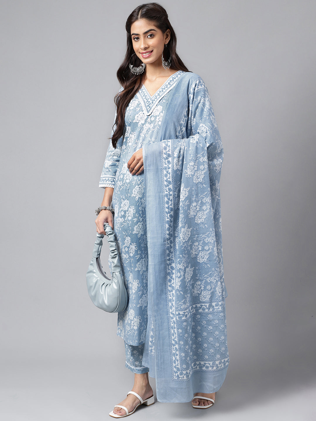 Janasya Women's Light Blue Cotton Floral Printed Straight Casual Kurta Set | Swadesiicart
