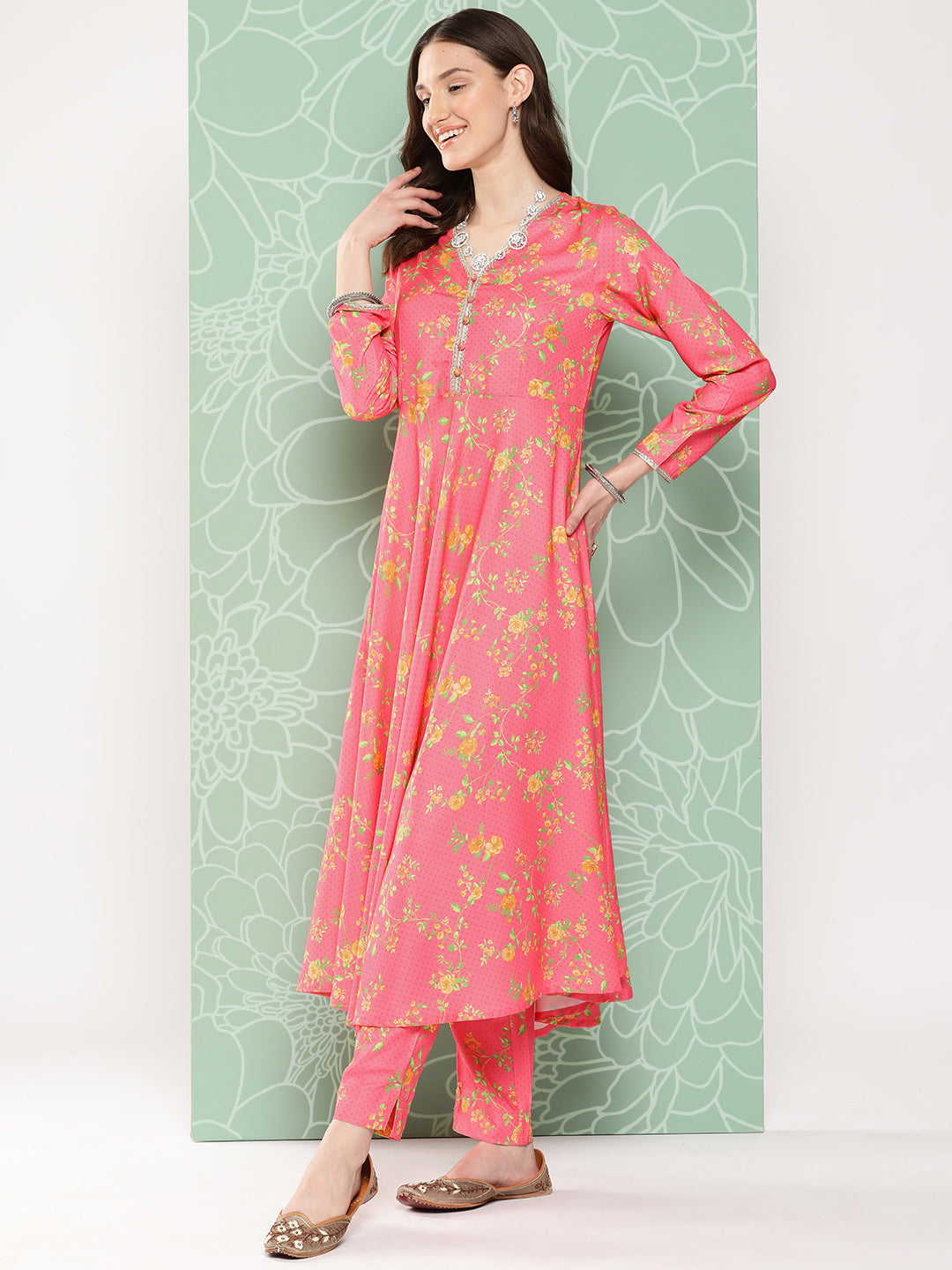 Janasya Women's Pink Moss Digital Floral Printed Panelled Festive Kurta Set | Swadesiicart