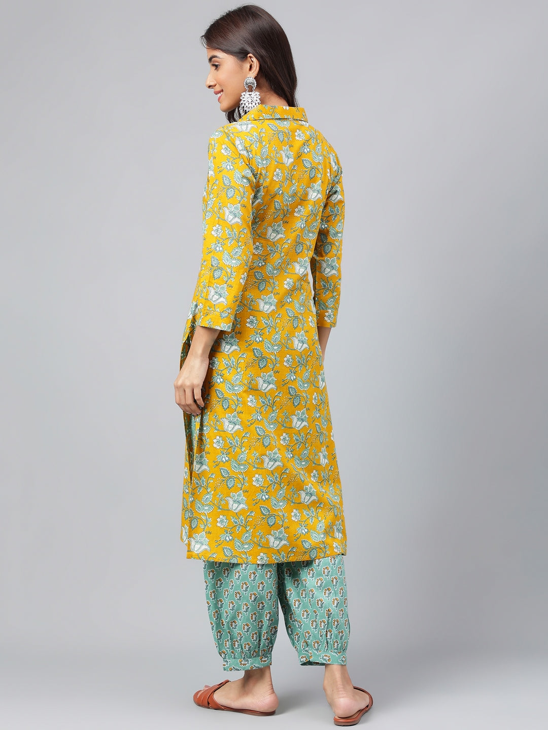 Janasya Women's Mustard Cotton Cambric Floral Printed Straight Casual Kurta Set | Swadesiicart