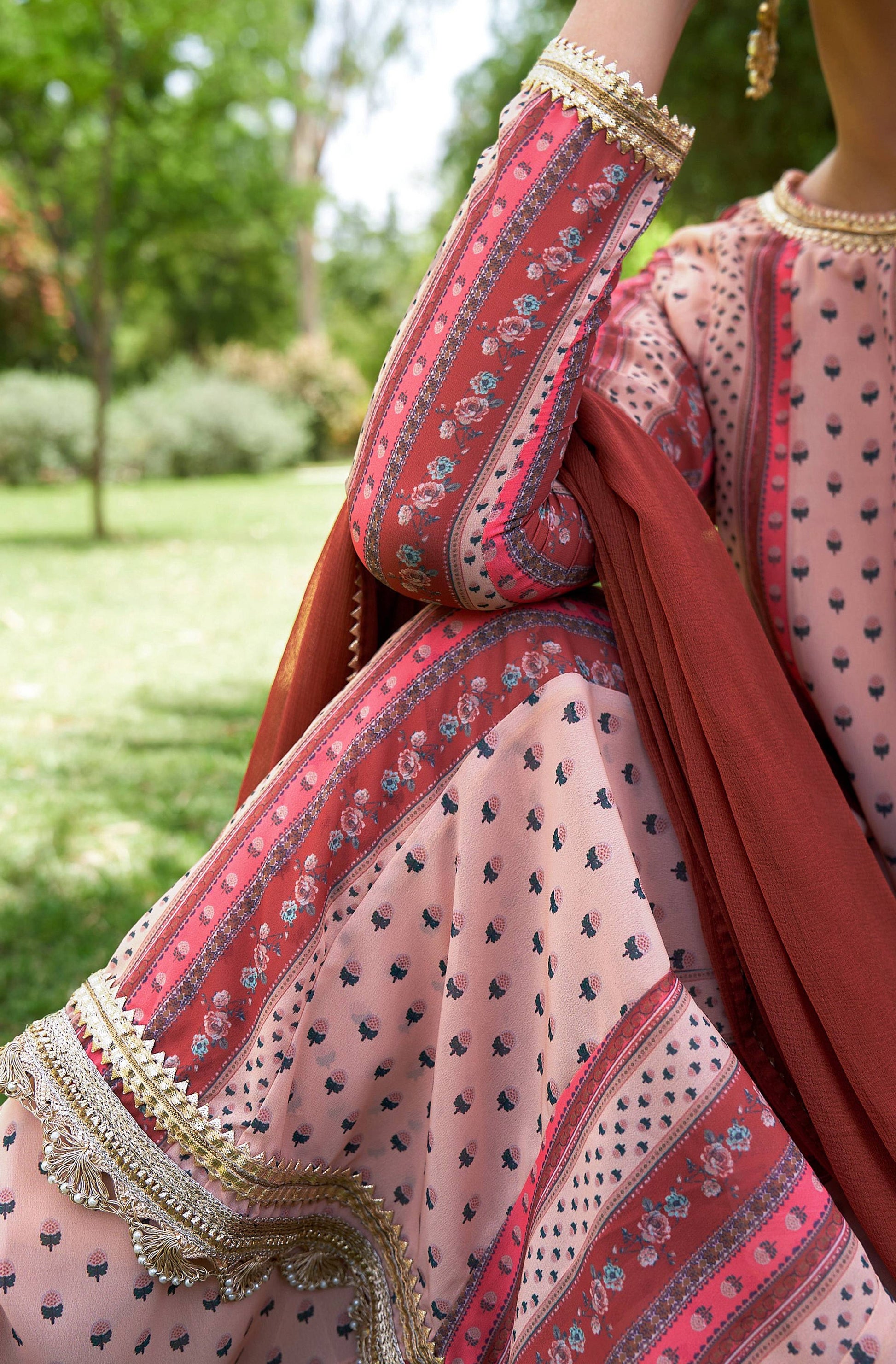 Janasya Multicolor Georgette Digital Floral Printed Set | Swadesiicart