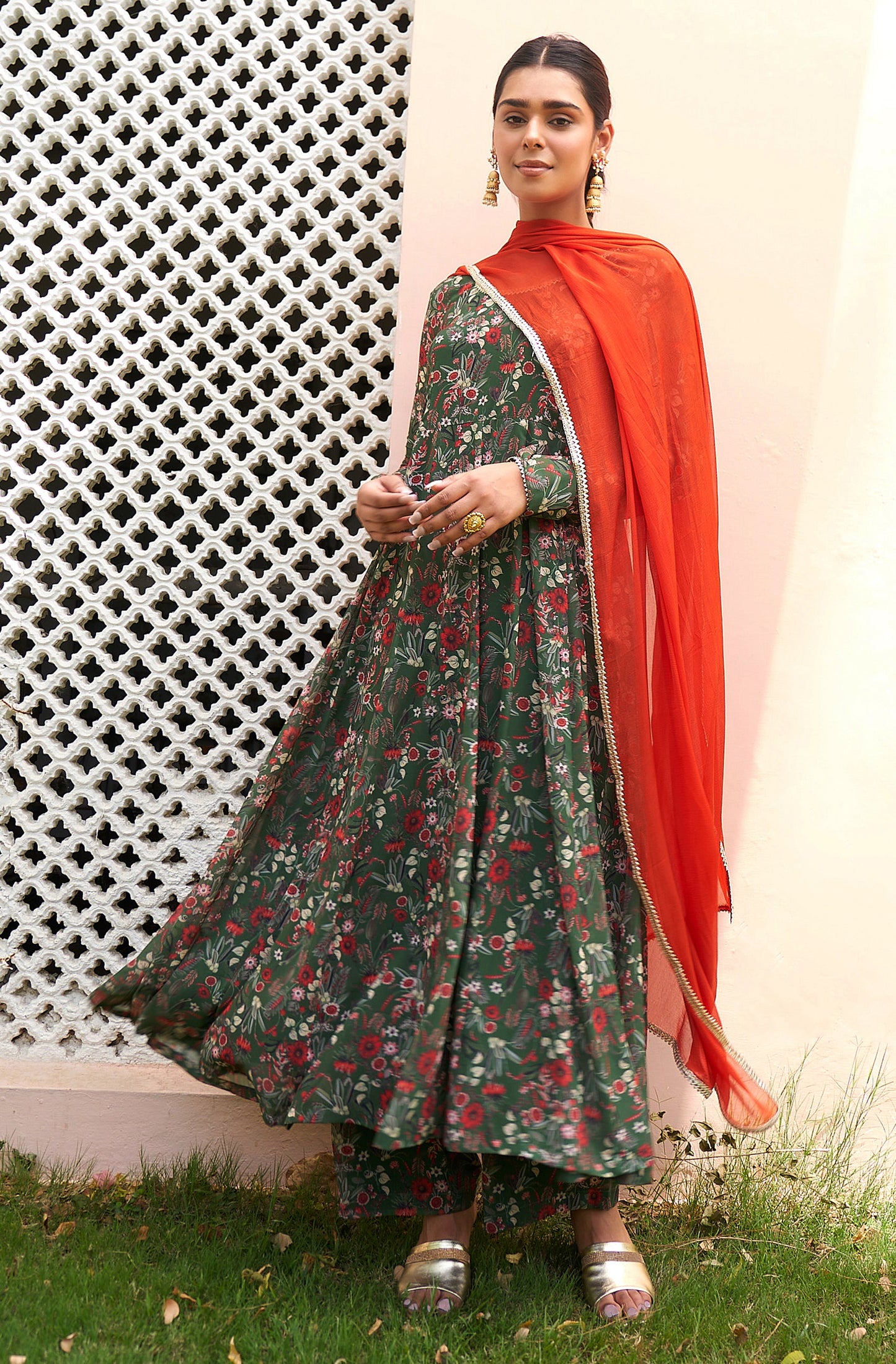 Janasya Bottle Green Georgette Digital Floral Printed Set | Swadesiicart
