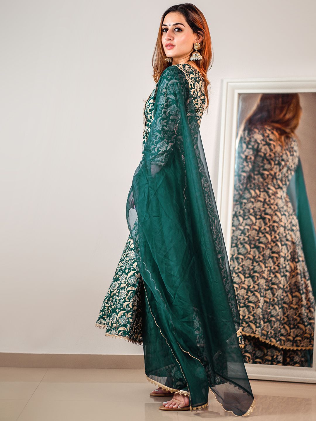 Janasya Teal Cotton Foil Floral Printed Set | Swadesiicart
