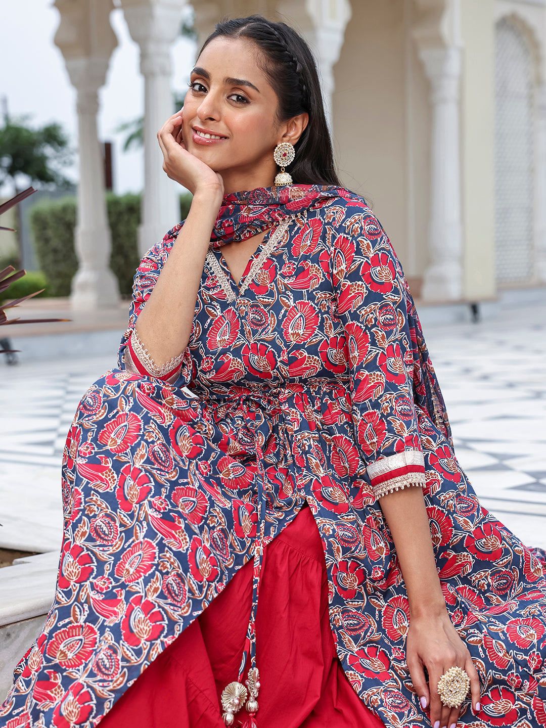Janasya Women's Blue Cotton Floral Printed Festive Front Slit Kurta Set | Swadesiicart