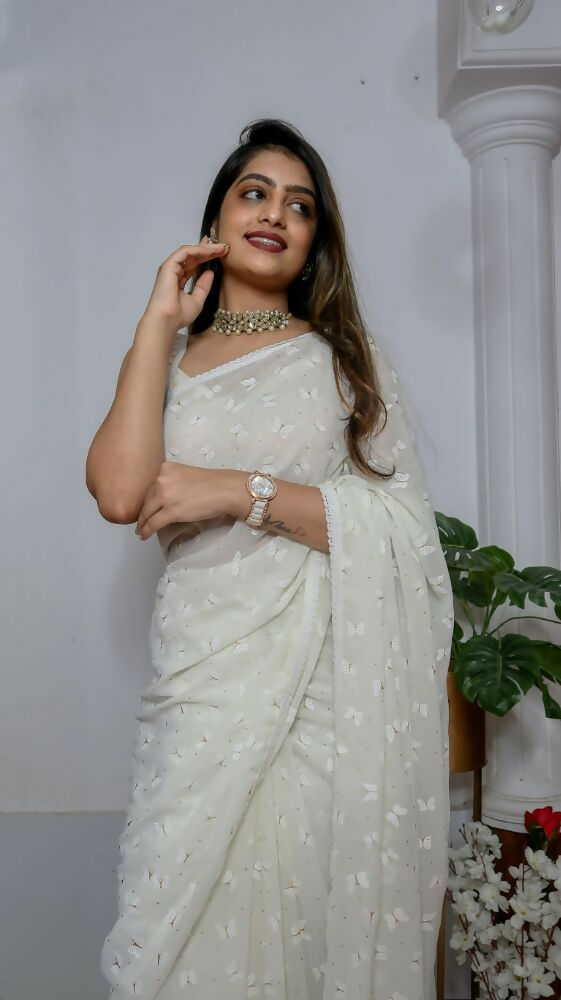 Vamsee Patangiyu Off White Georgette Saree - Swadesiicart