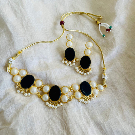 Black Druzzy Stone Necklace Set By House of Ree - Swadesiicart