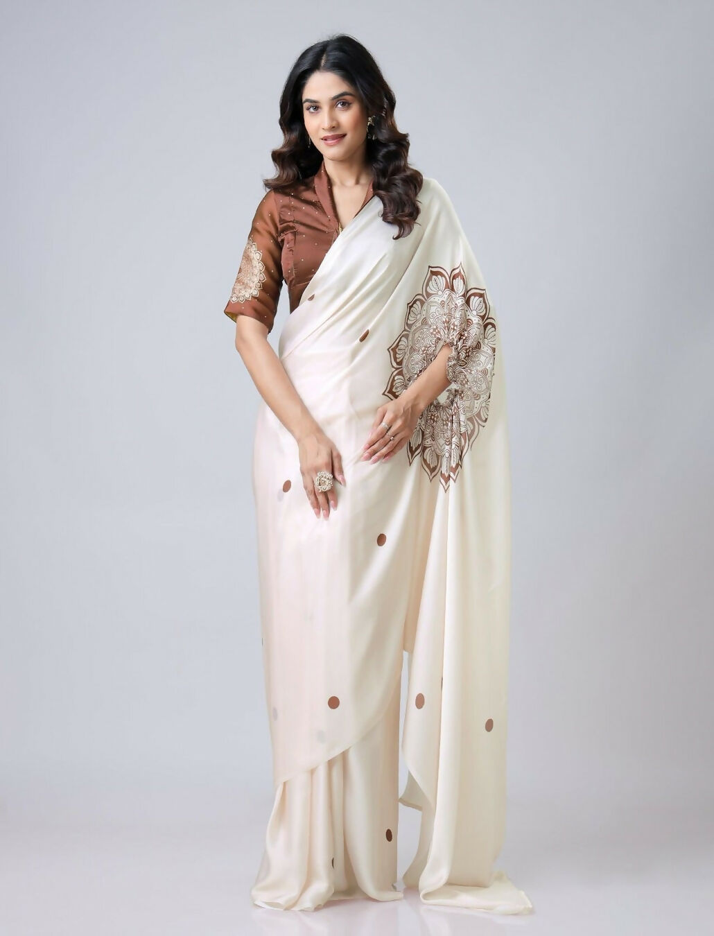 Vastranavya Ivory Mandala Print Free Hand Ready to Wear Saree | Swadesiicart