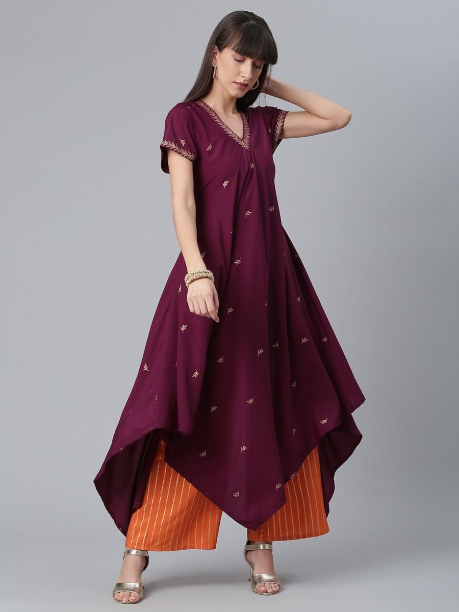 Ahalyaa Women Wine Crepe Glitter Print Kimono Style Kurta With Palazzo | Swadesiicart