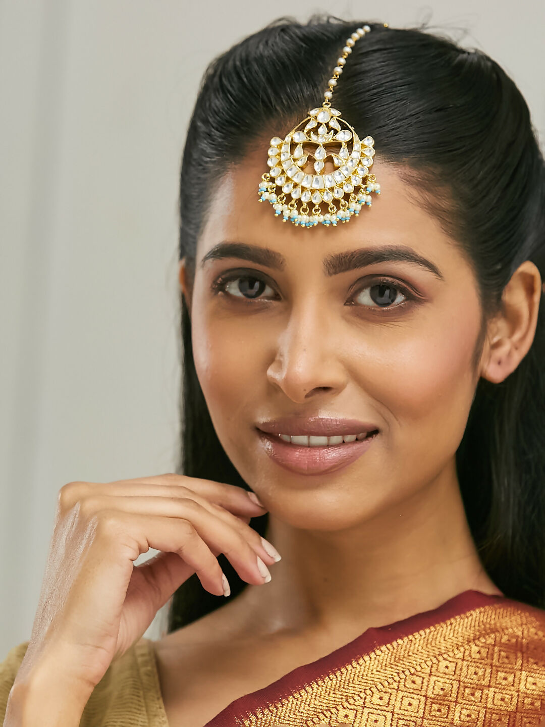 Nuyug 22k Gold Plated Crescent Maang Tikka | Swadesiicart
