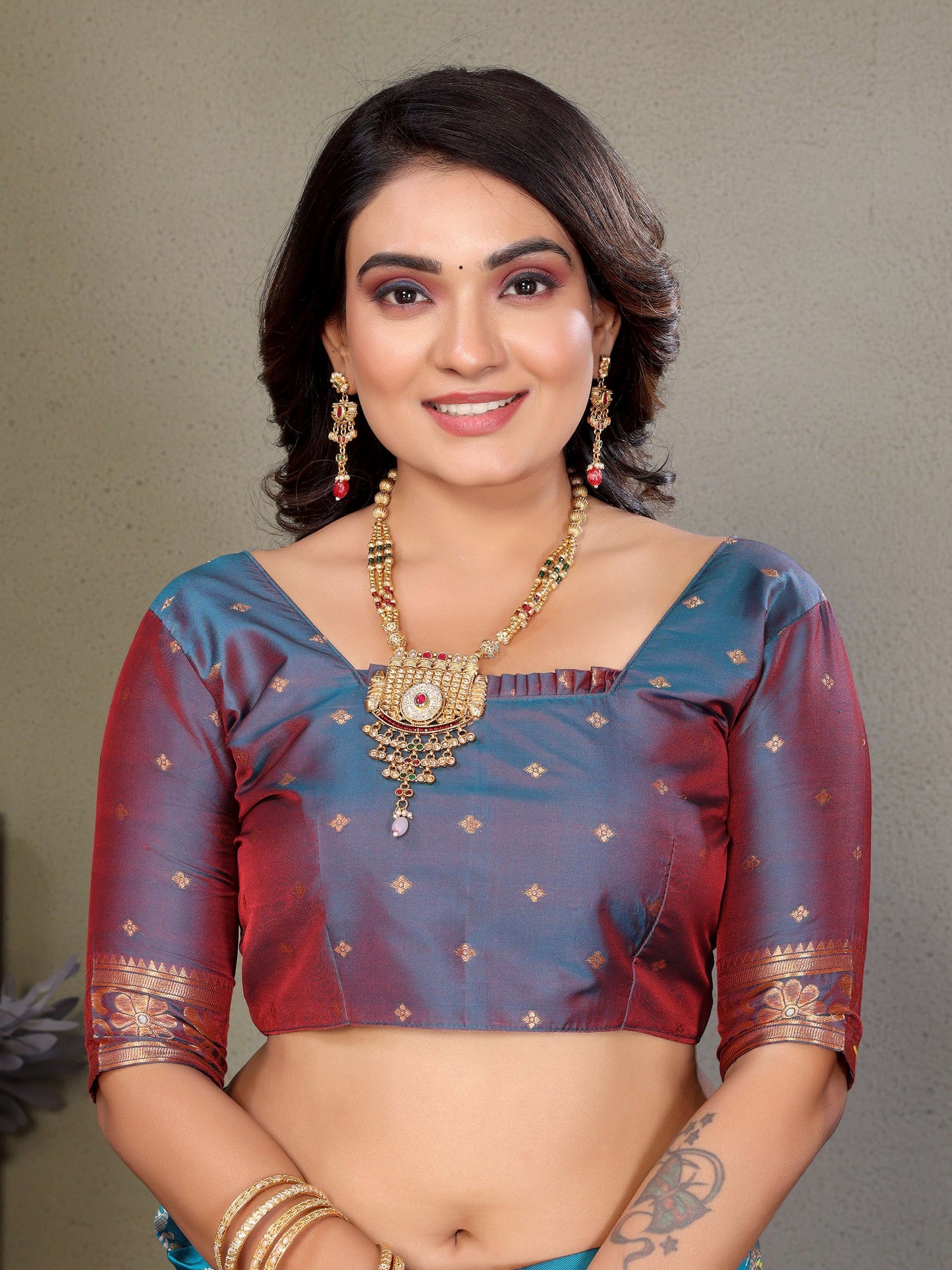 Sonakshi Women's Fenta Banarasi Silk Zari Woven Traditional Saree with Blouse | Swadesiicart