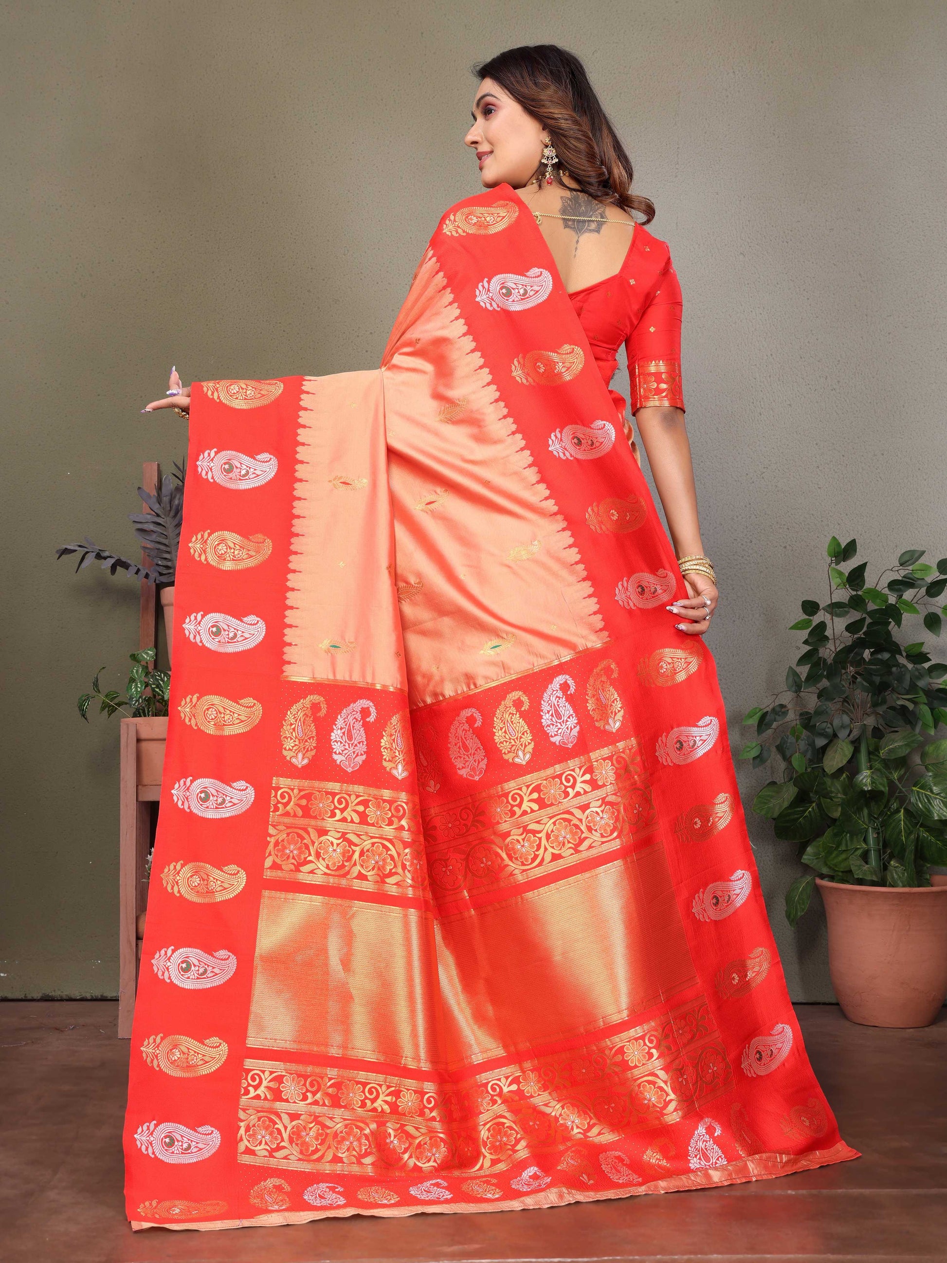 Sonakshi Women's Peach Banarasi Silk Zari Woven Traditional Saree with Blouse | Swadesiicart