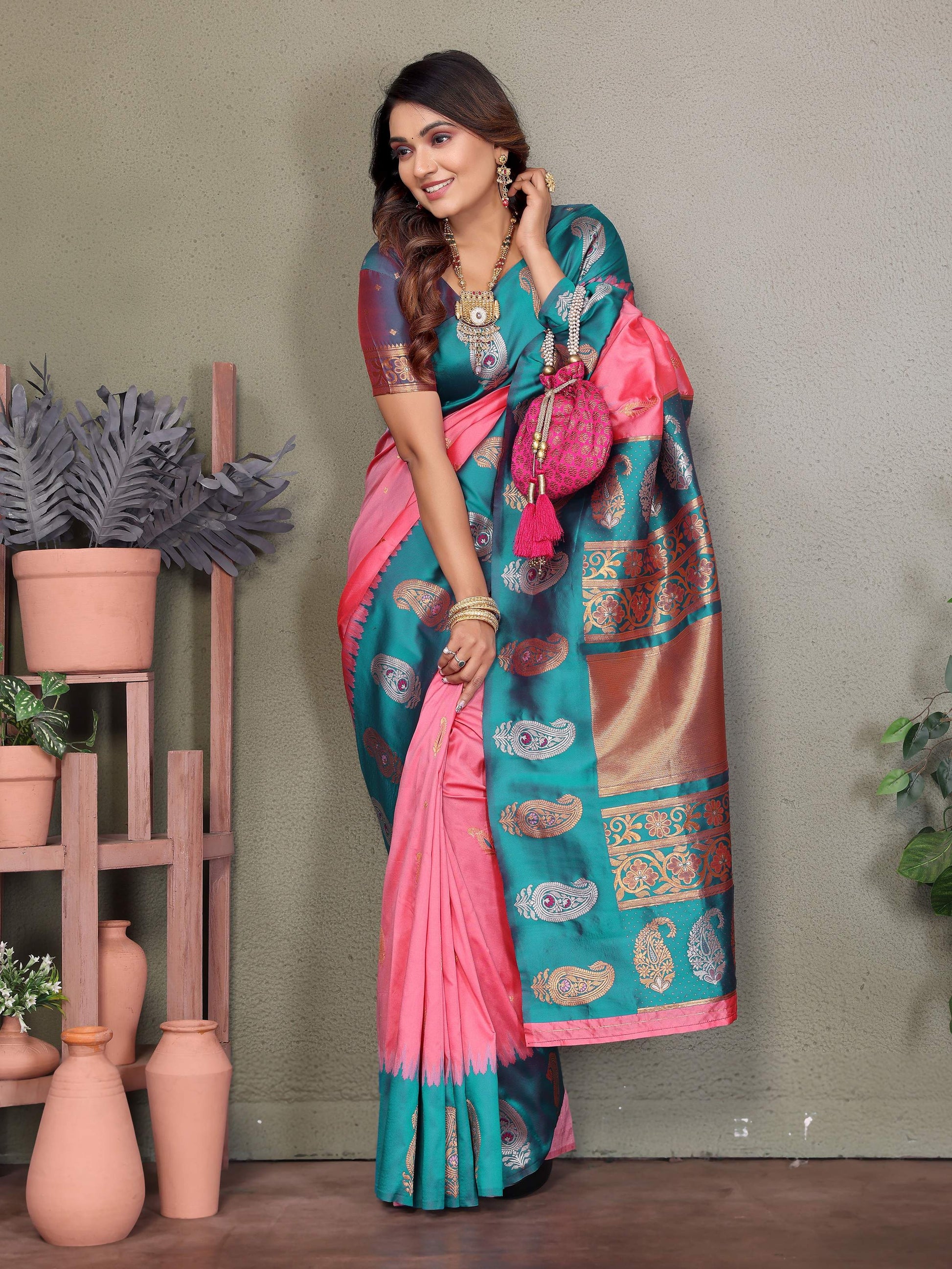 Sonakshi Women's Babypink Banarasi Silk Zari Woven Traditional Saree with Blouse | Swadesiicart