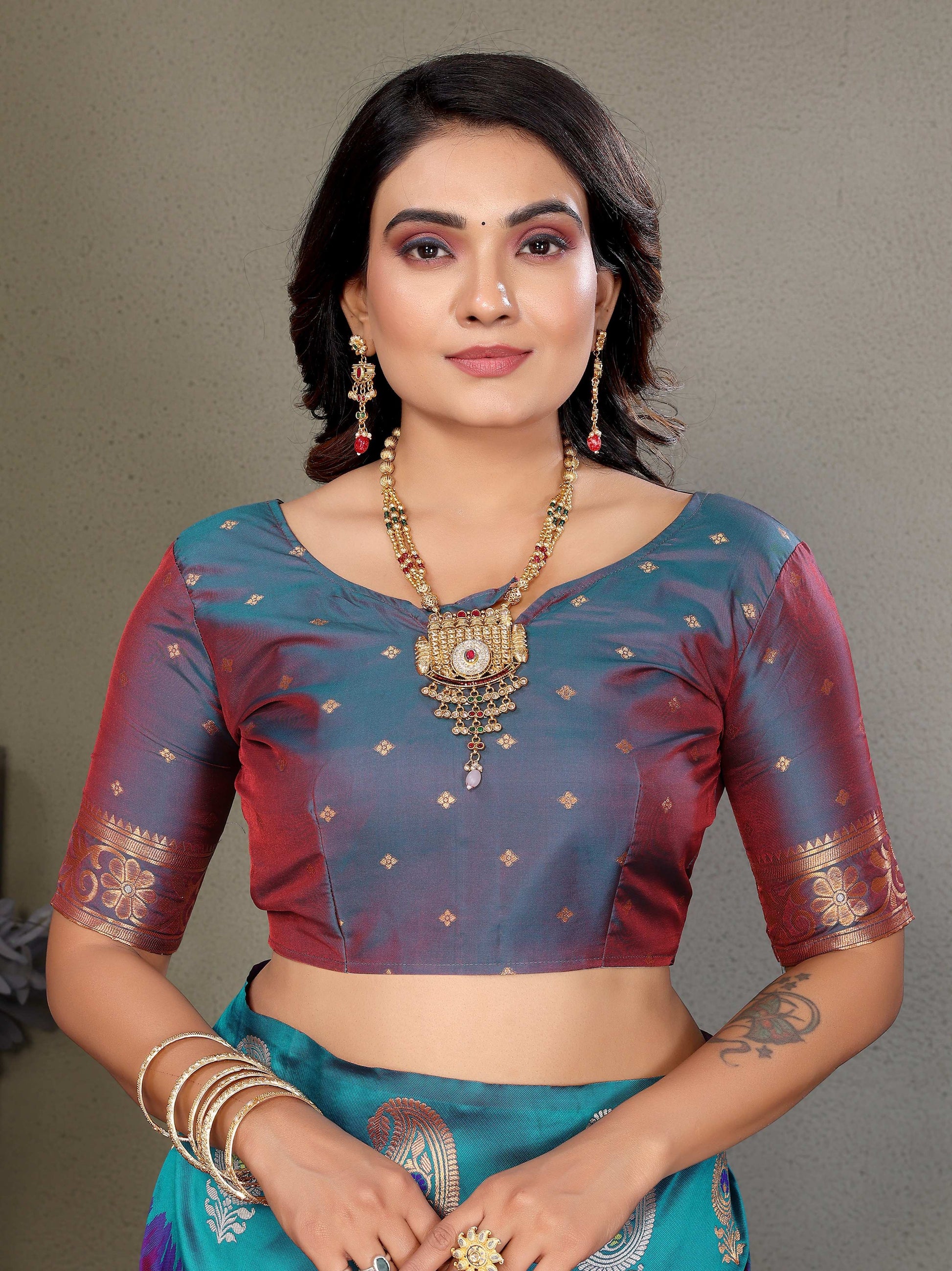 Sonakshi Women's Purple Banarasi Silk Zari Woven Traditional Saree with Blouse | Swadesiicart