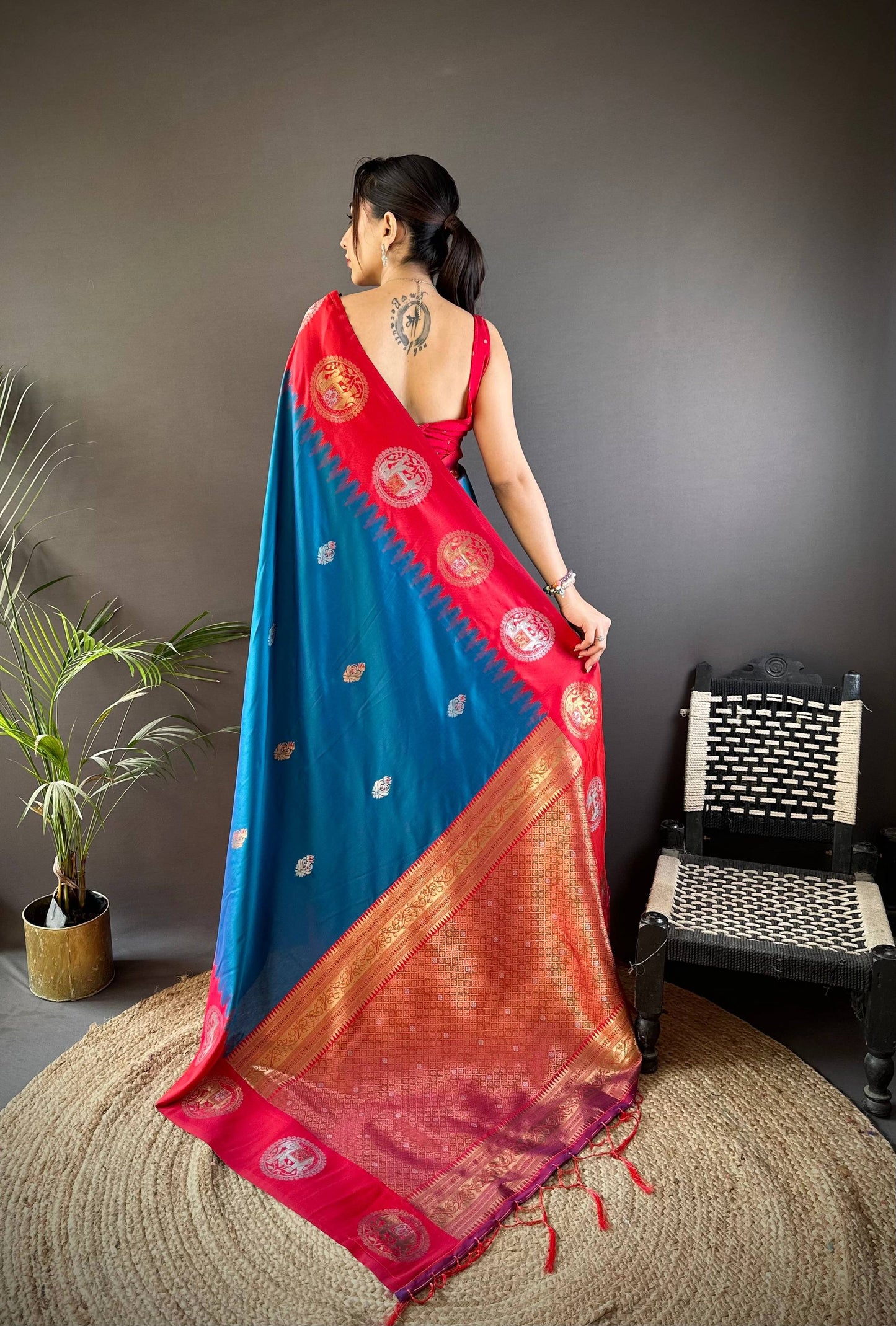 Sonakshi Women's Morepeach Banarasi Silk Zari Woven Traditional Saree with Blouse | Swadesiicart