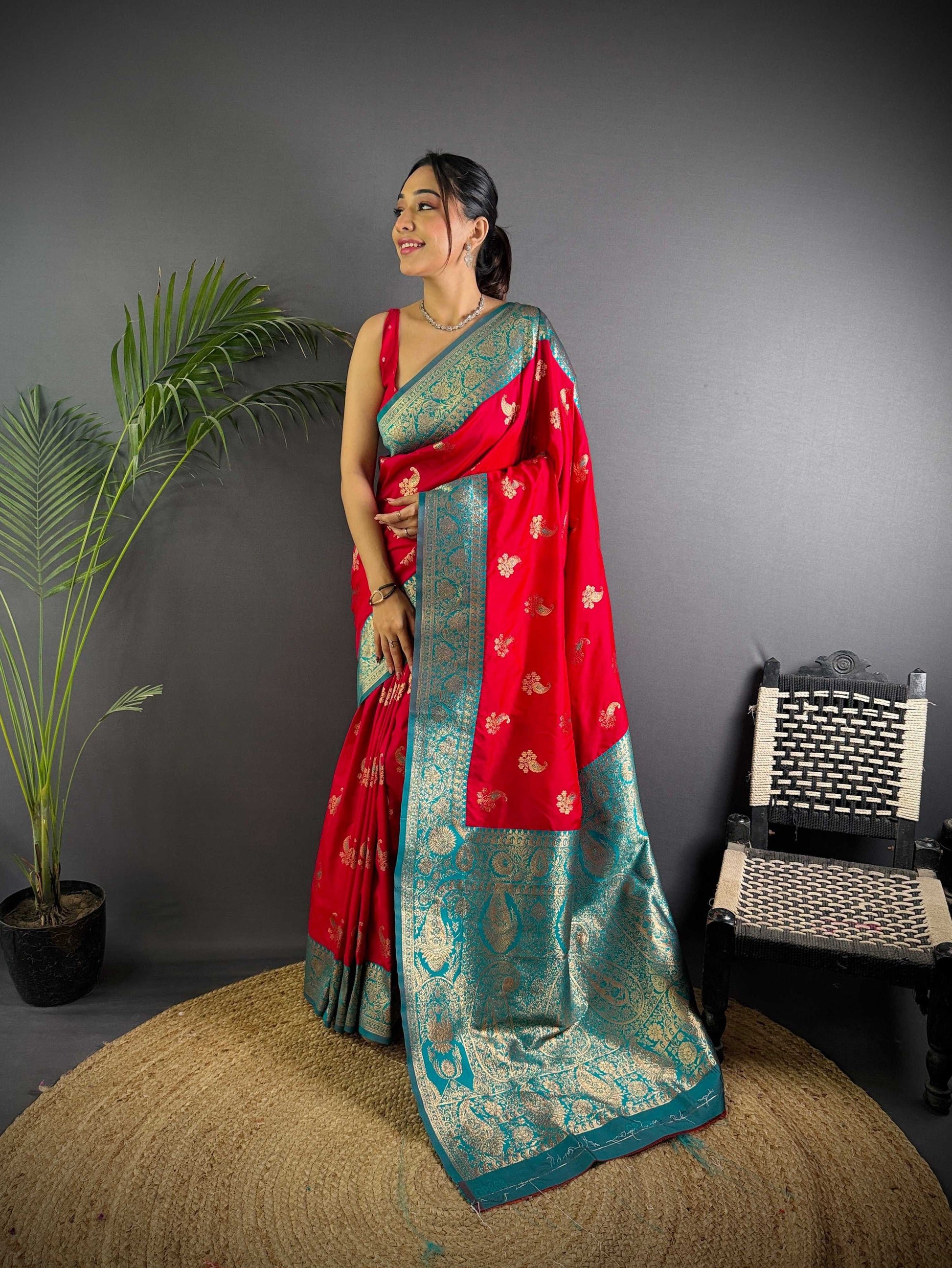 Sonakshi Women's Maharani Banarasi Silk Zari Woven Traditional Saree with Blouse | Swadesiicart