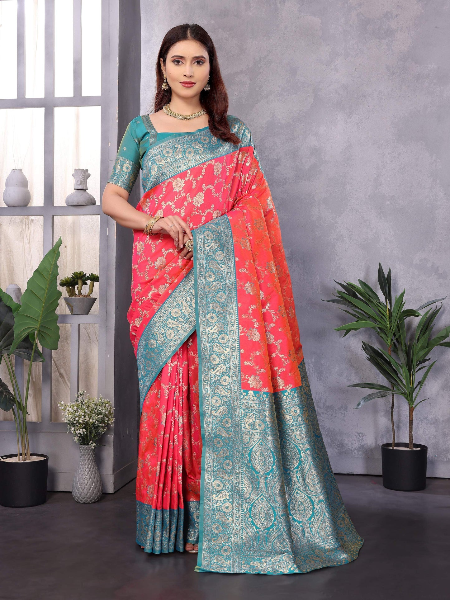 Sonakshi Women's Peach Banarasi Silk Zari Woven Traditional Saree with Blouse | Swadesiicart